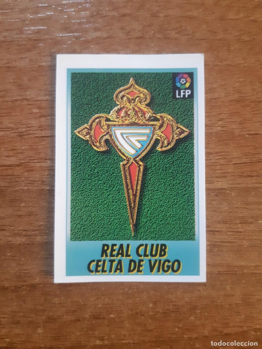 Cromos de Futebol: N&deg;40 Escudo RC Celta de Vigo Liga 96-97 BOLLYCAO. Trasera Sigue La Liga. Nunca pegado, sin pegar