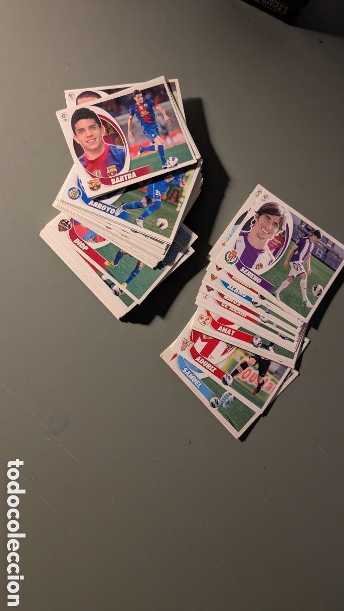 Cromos de F&uacute;tbol: LOTE 87 COLOCAS Y FICHAJES LIGA ESTE 2012/13 12 13 NUNCA PEGADOS SIN PEGAR
