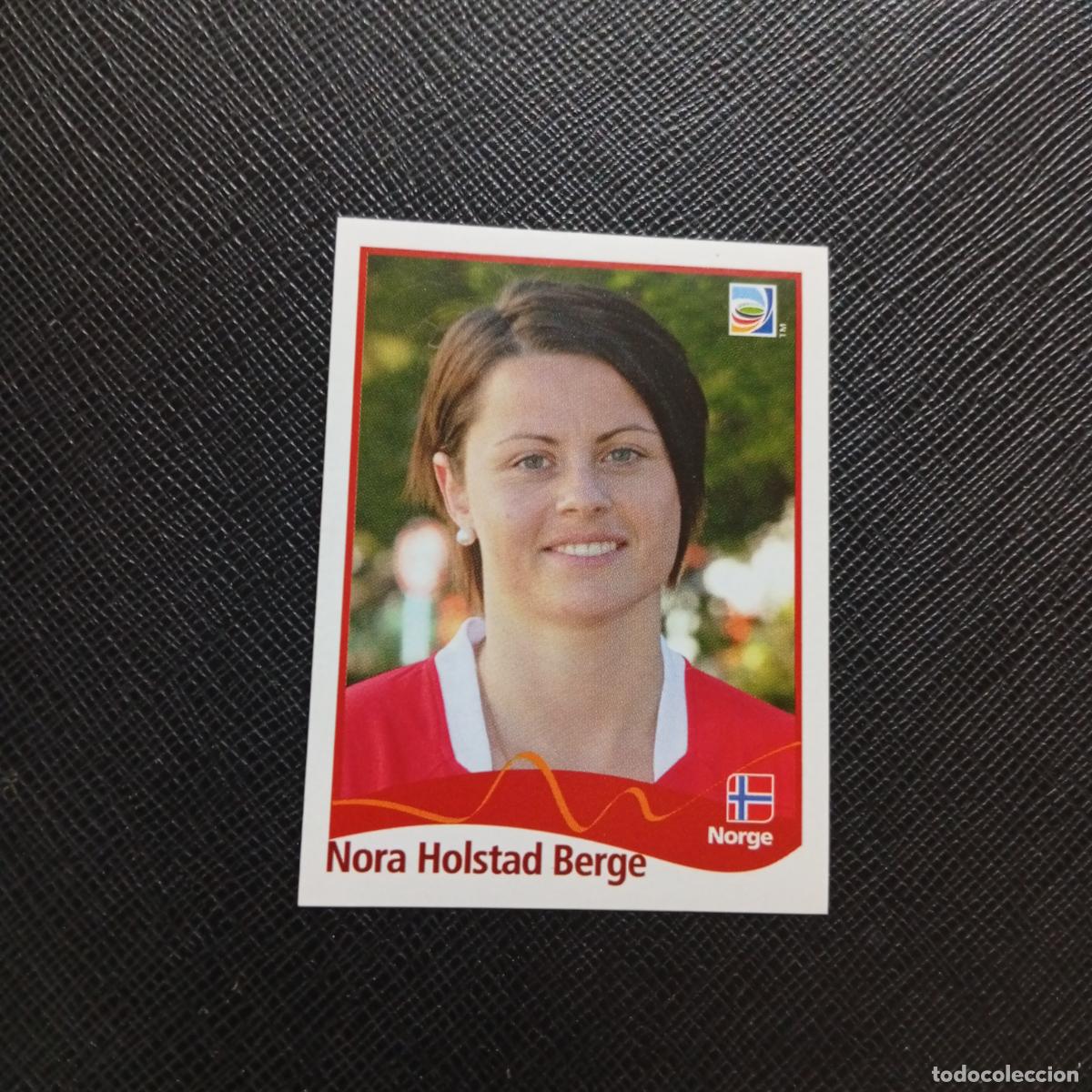 Cromos de F&uacute;tbol: 296 NORA HOLSTAD BERGE NORUEGA PANINI FEMENINO WOMEN&acute;S MUNDIAL 2011 ALEMANIA 11 SIN PEGAR A101 PG307