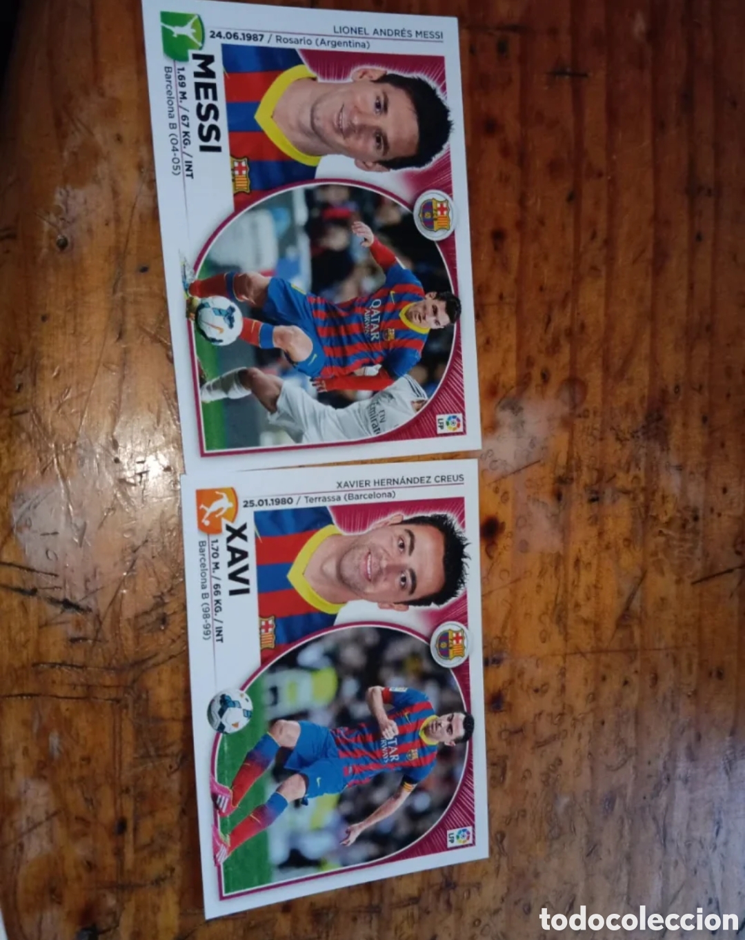 Cartes &agrave; collectionner de Football: Cromo Xavi N&deg;10 y Messi N&deg;17 LaLiga 2014-15 Este Panini