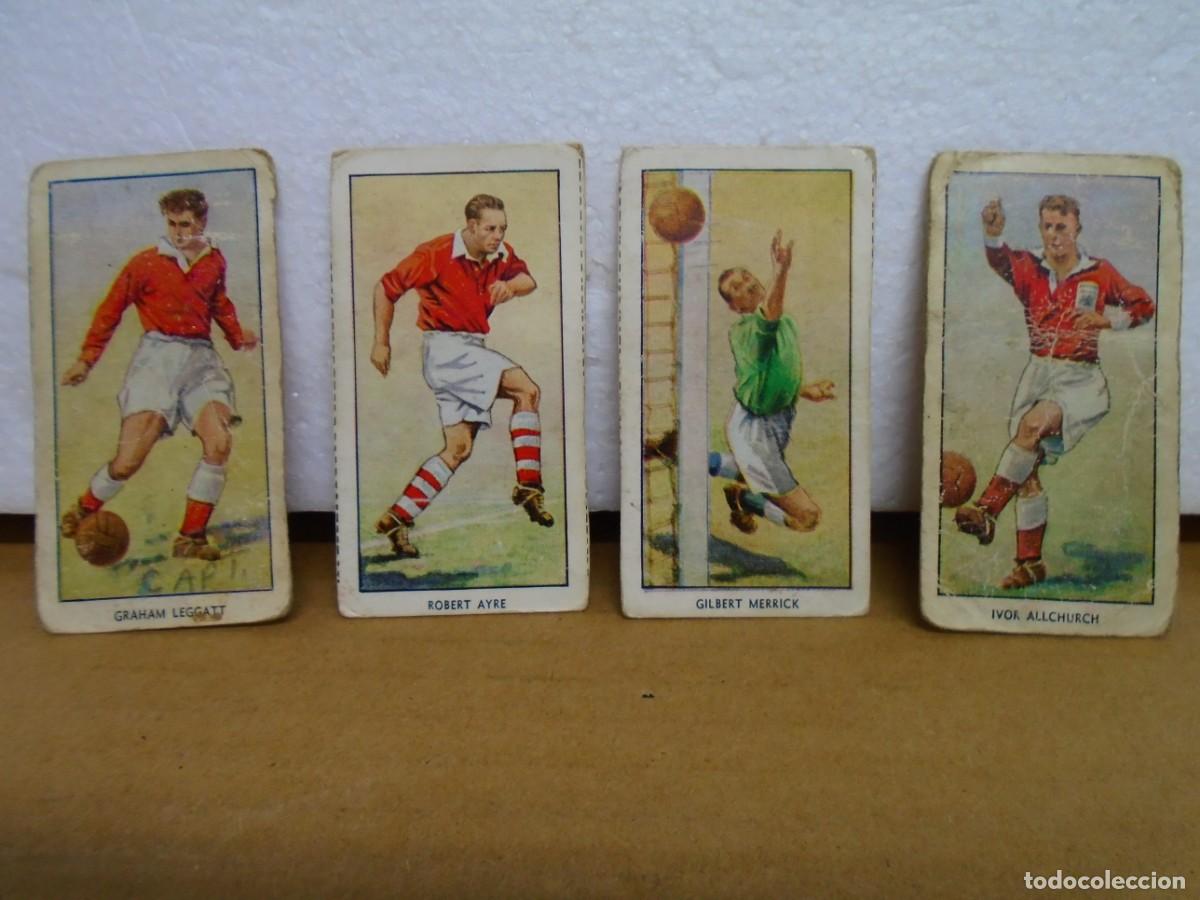 Football Stickers: FUTBOLISTAS FAMOSOS.LOTE DE 4 CROMOS A&Ntilde;OS 50, EDICION INGLESA.