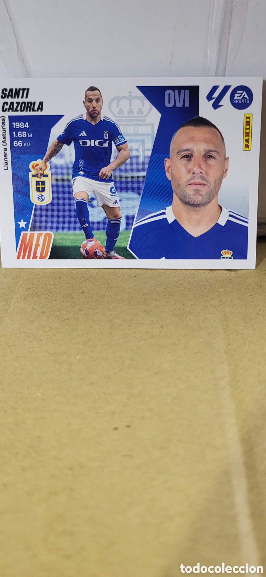 Cartes &agrave; collectionner de Football: SANTI CAZORLA REAL OVIEDO N&ordm; 14 LIGA ESTE 25 26 2025 2026 PANINI