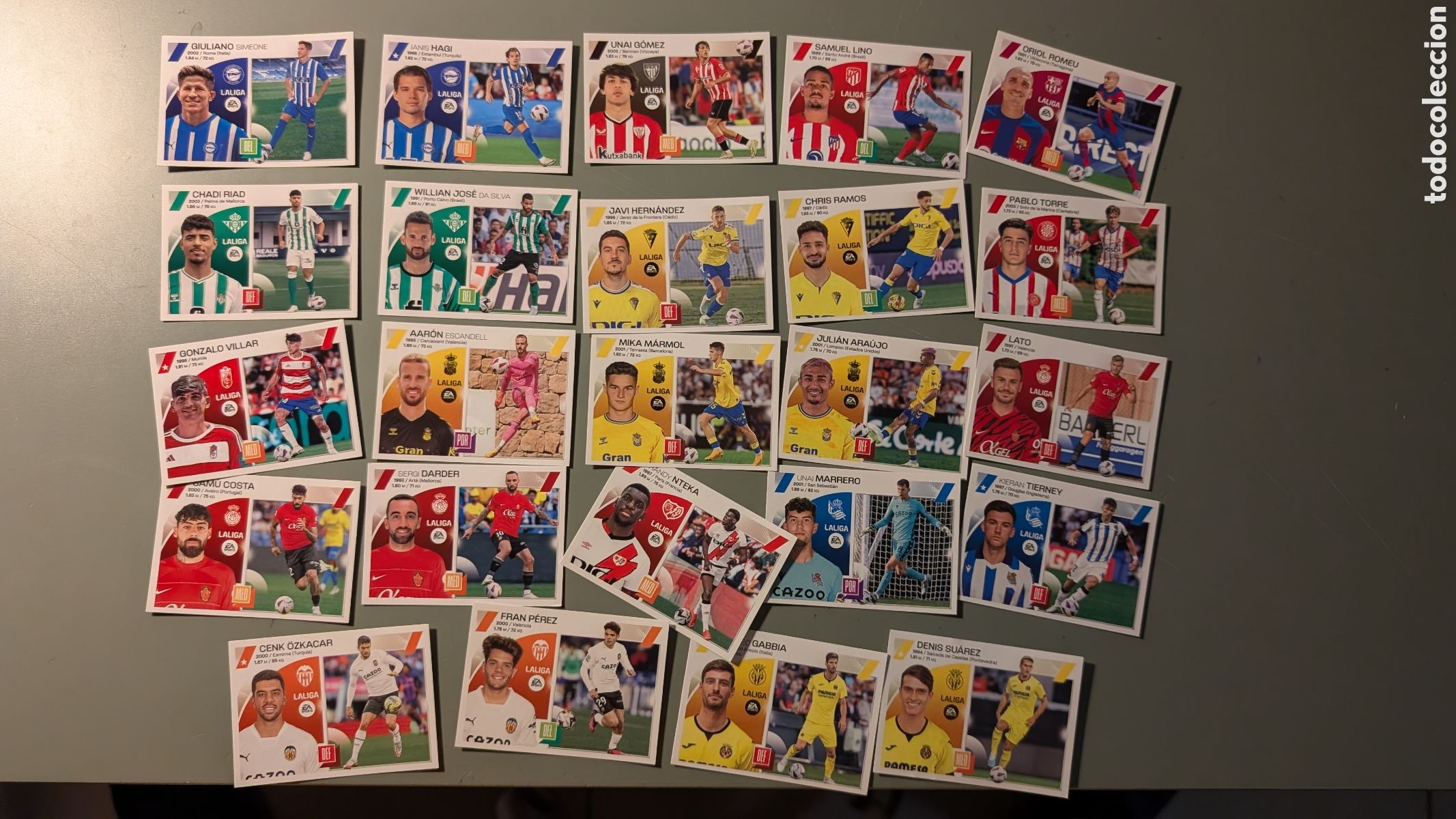 Cromos de F&uacute;tbol: LOTE 24 COLOCAS DIFERENTES LIGA ESTE 2023/24 23 24 NUNCA PEGADOS SIN PEGAR
