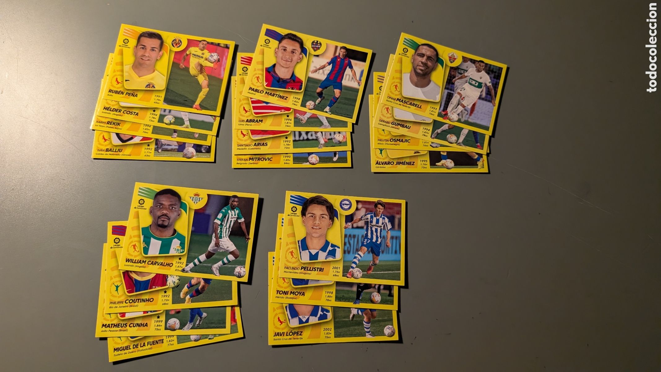 Cromos de F&uacute;tbol: LOTE 19 COLOCAS DIFERENTES LIGA ESTE 2021/22 21 22 NUNCA PEGADOS HAY DIF&Iacute;CILES