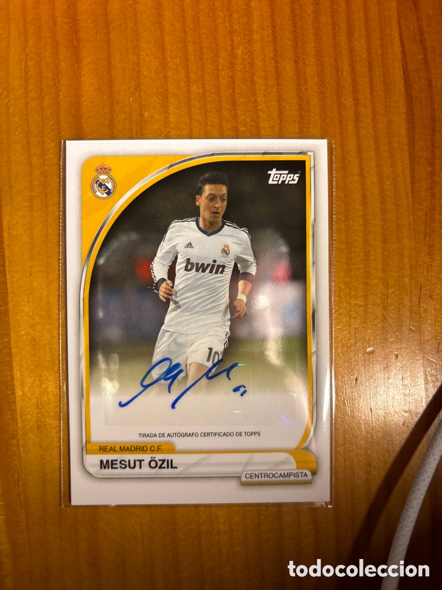 Cromos de F&uacute;tbol: &Ouml;zil aut&oacute;grafo de topps 2025/26