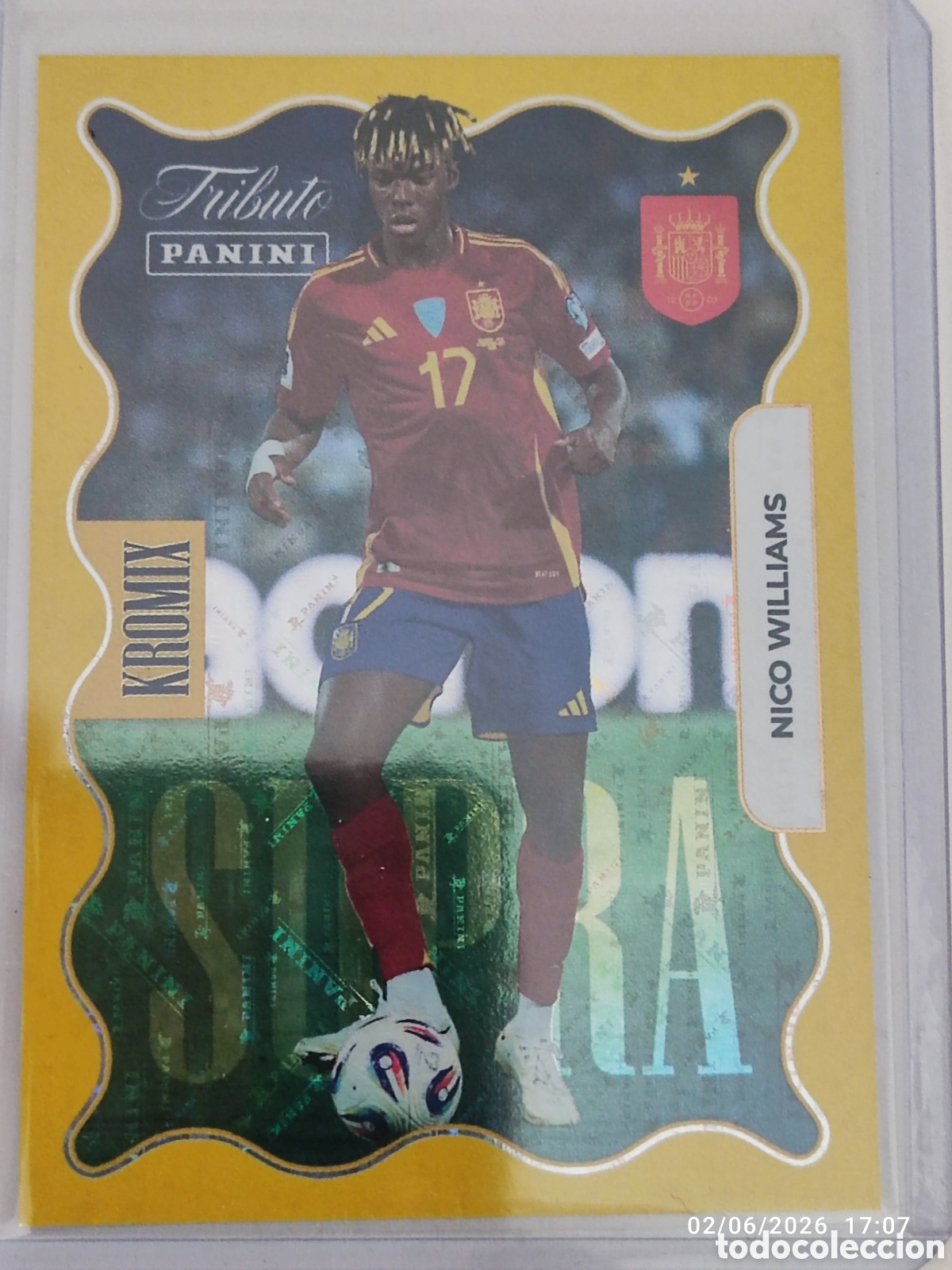 Cartes &agrave; collectionner de Football: Nico Williams Gold Panini Tributo Espa&ntilde;a Vamos campeones