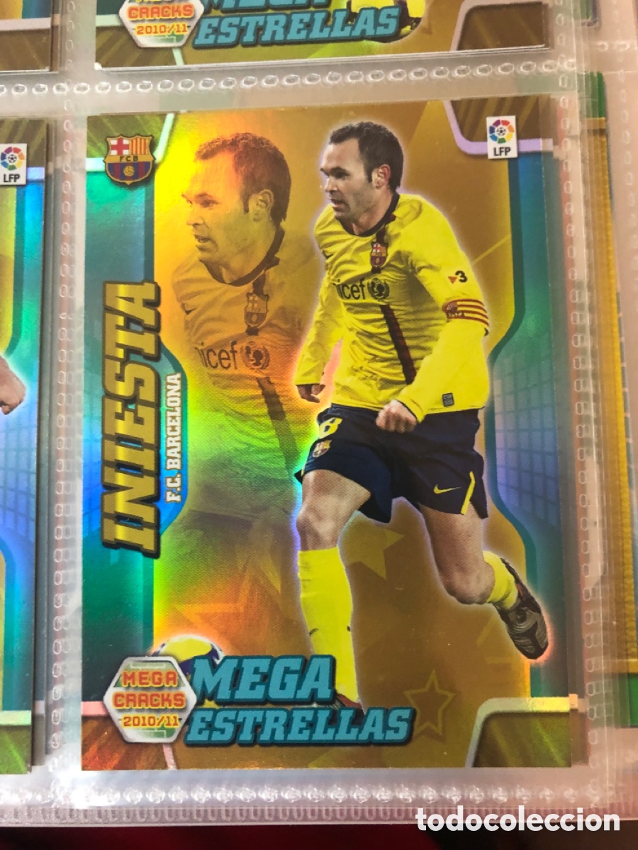 Cartes &agrave; collectionner de Football: Megacracks 2010 2011 mega estrellas iniesta 378 Barcelona
