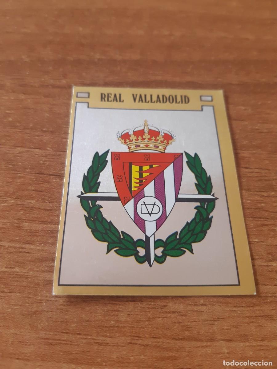 Cromos de F&uacute;tbol: N&deg;325 Escudo Real Valladolid Liga 88-89 F&Uacute;TBOL 89 PANINI. Nunca pegado, sin pegar