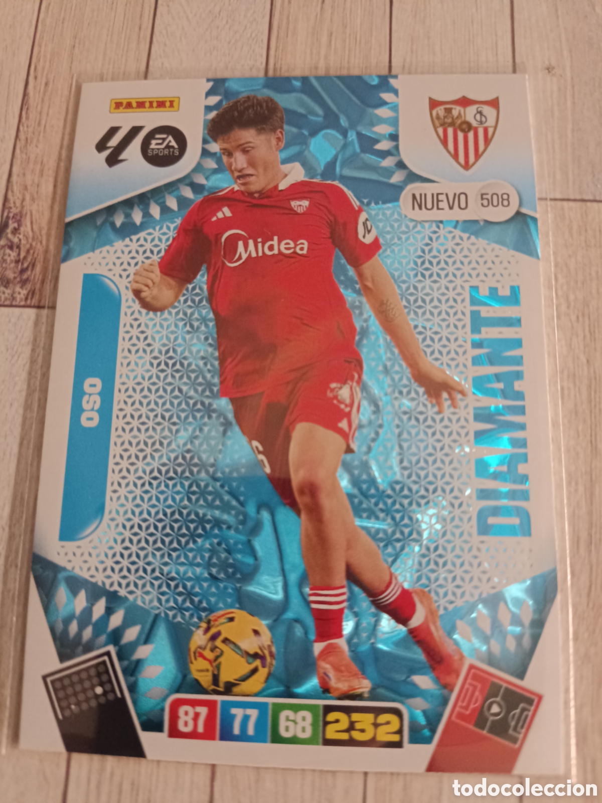 Figurine di Calcio: 508 OSO SEVILLA NUEVO DIAMANTE ADRENALYN XL LIGA 2025 2026 PANINI 25 26