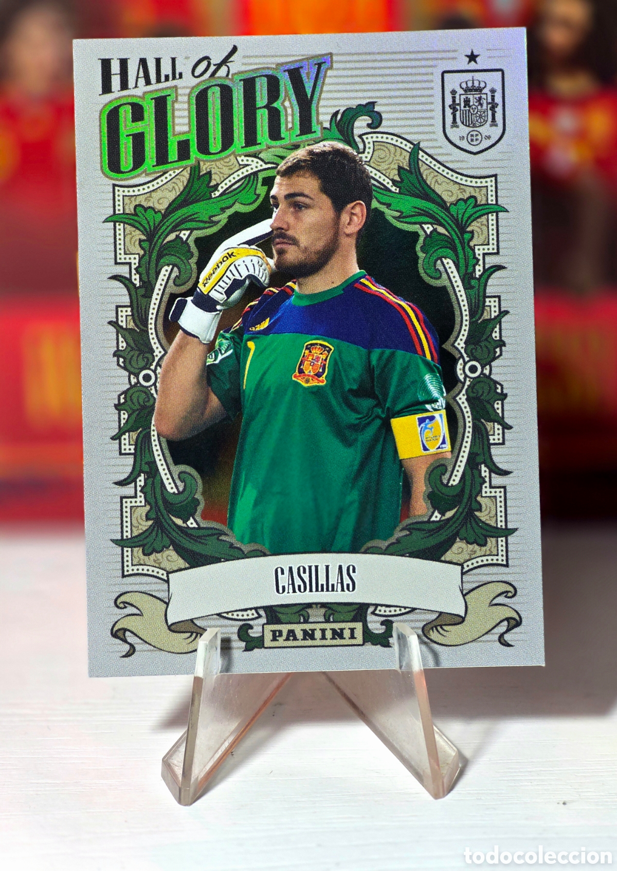 Figurine di Calcio: Iker Casillas Hall of Glory Tributo Panini Selecci&oacute;n Espa&ntilde;ola (2010-2026) Vamos Campeones
