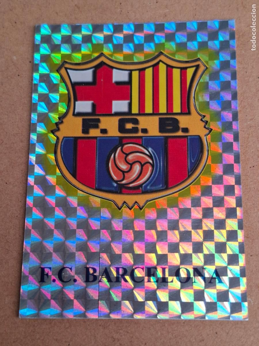 Cromos de F&uacute;tbol: MUNDICROMO 2001 2002 01 02 - 203 ESCUDO FC. BARCELONA ( ERROR NO CORREGIDO )