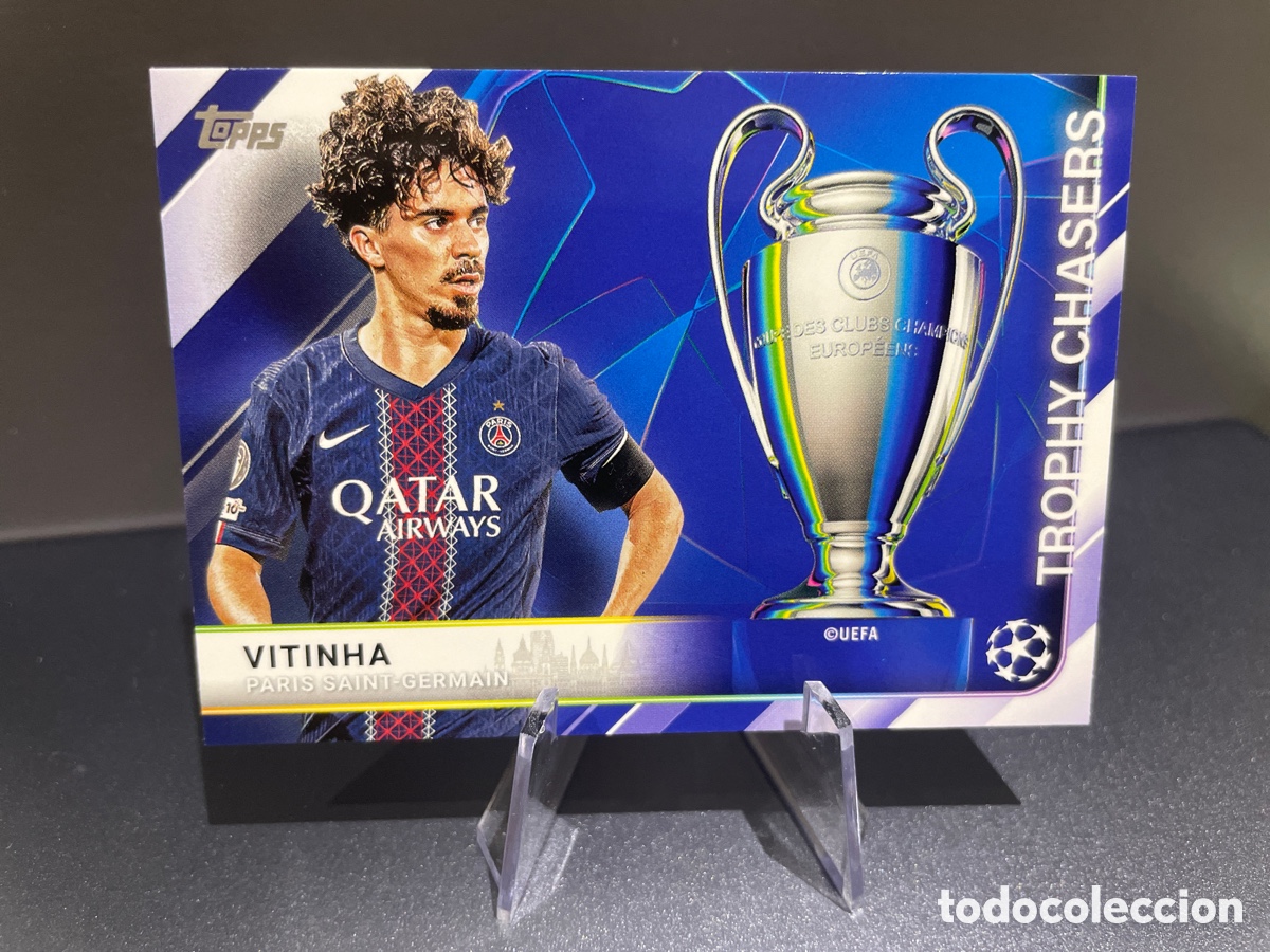 Figurine di Calcio: Vitinha TC-33 Trophy Chasers Topps UCL Flagship 2025-26 PSG