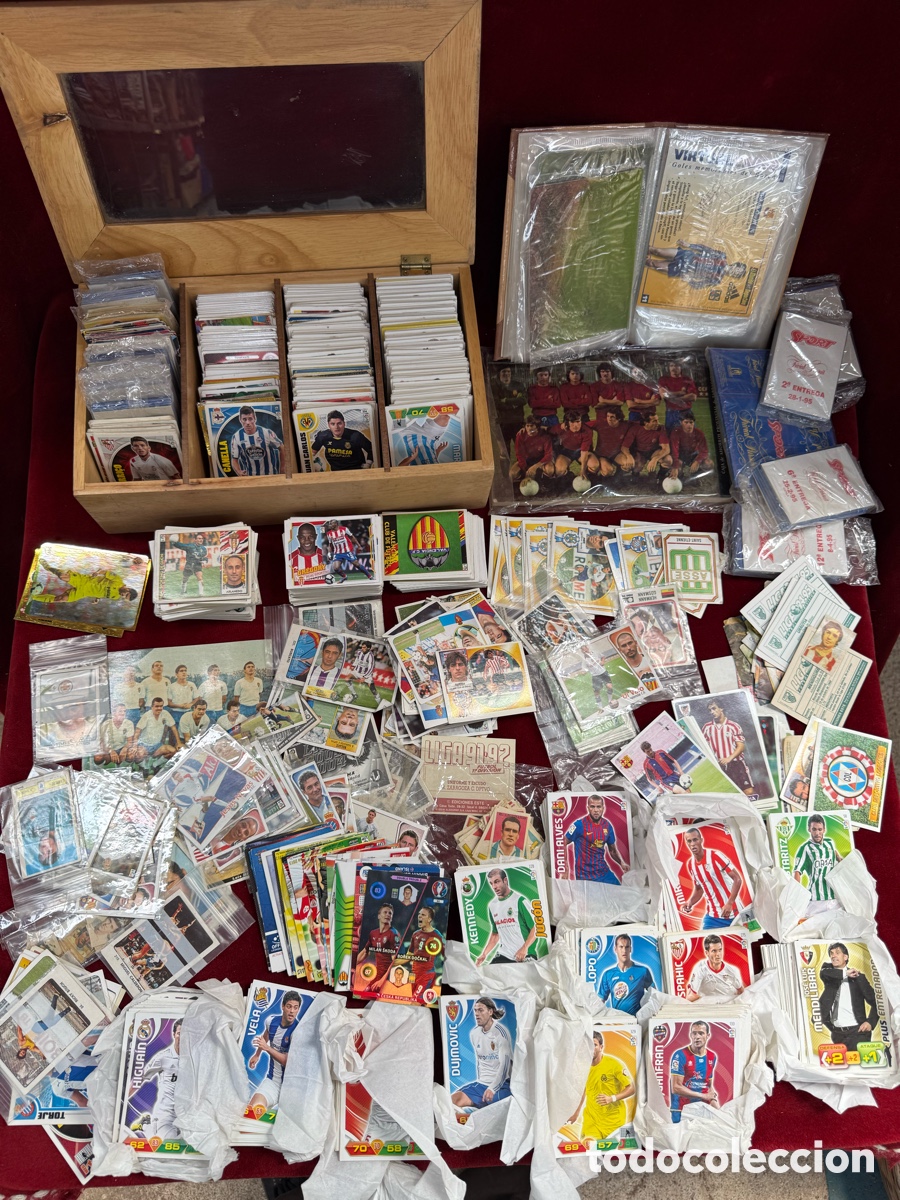 Cromos de F&uacute;tbol: Enorme lote de cromos y fichas de futbol de coleccion!
