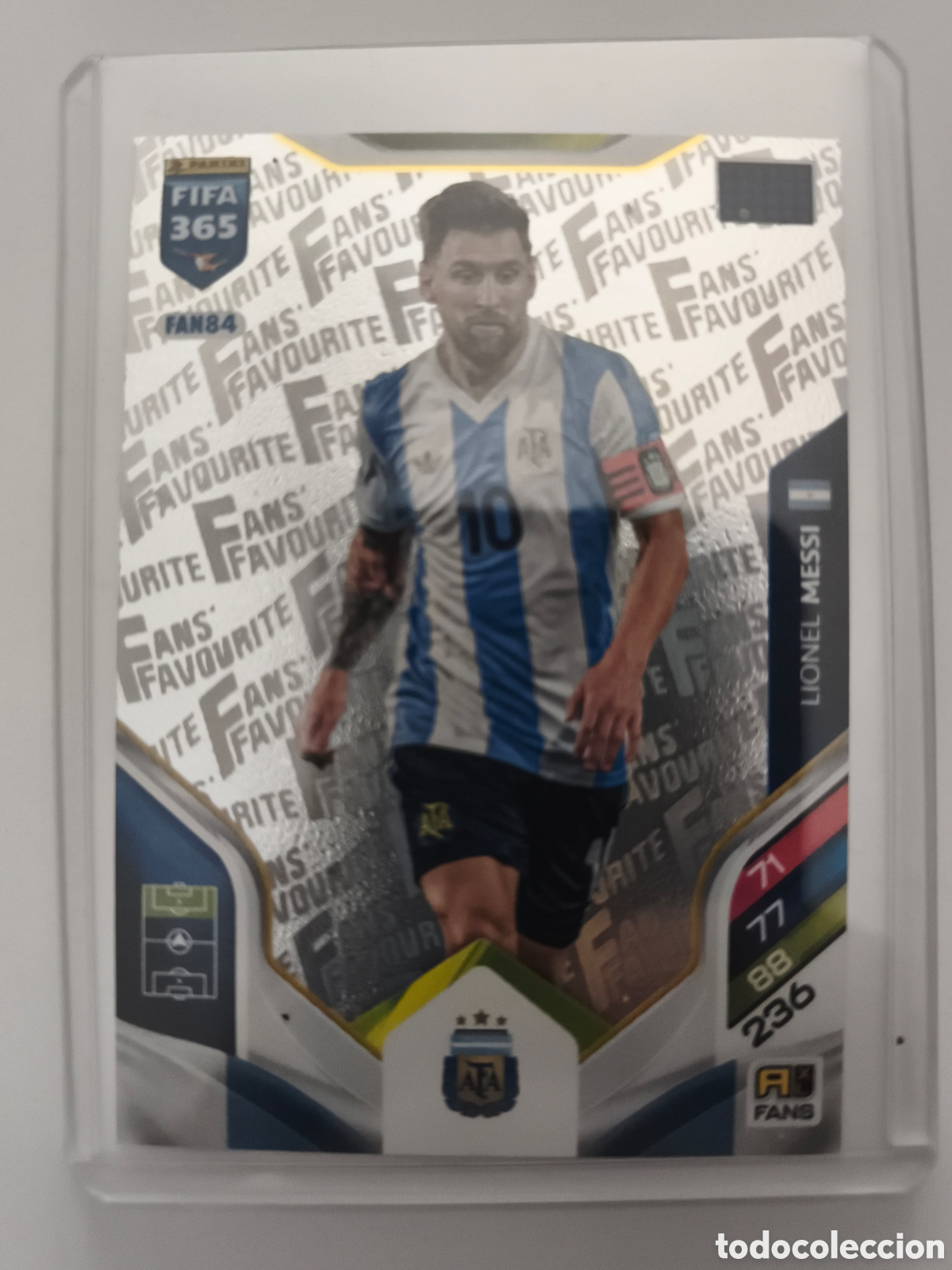 Football Stickers: FIFA 365 FAN84 FANS FAVOURITE MESSI