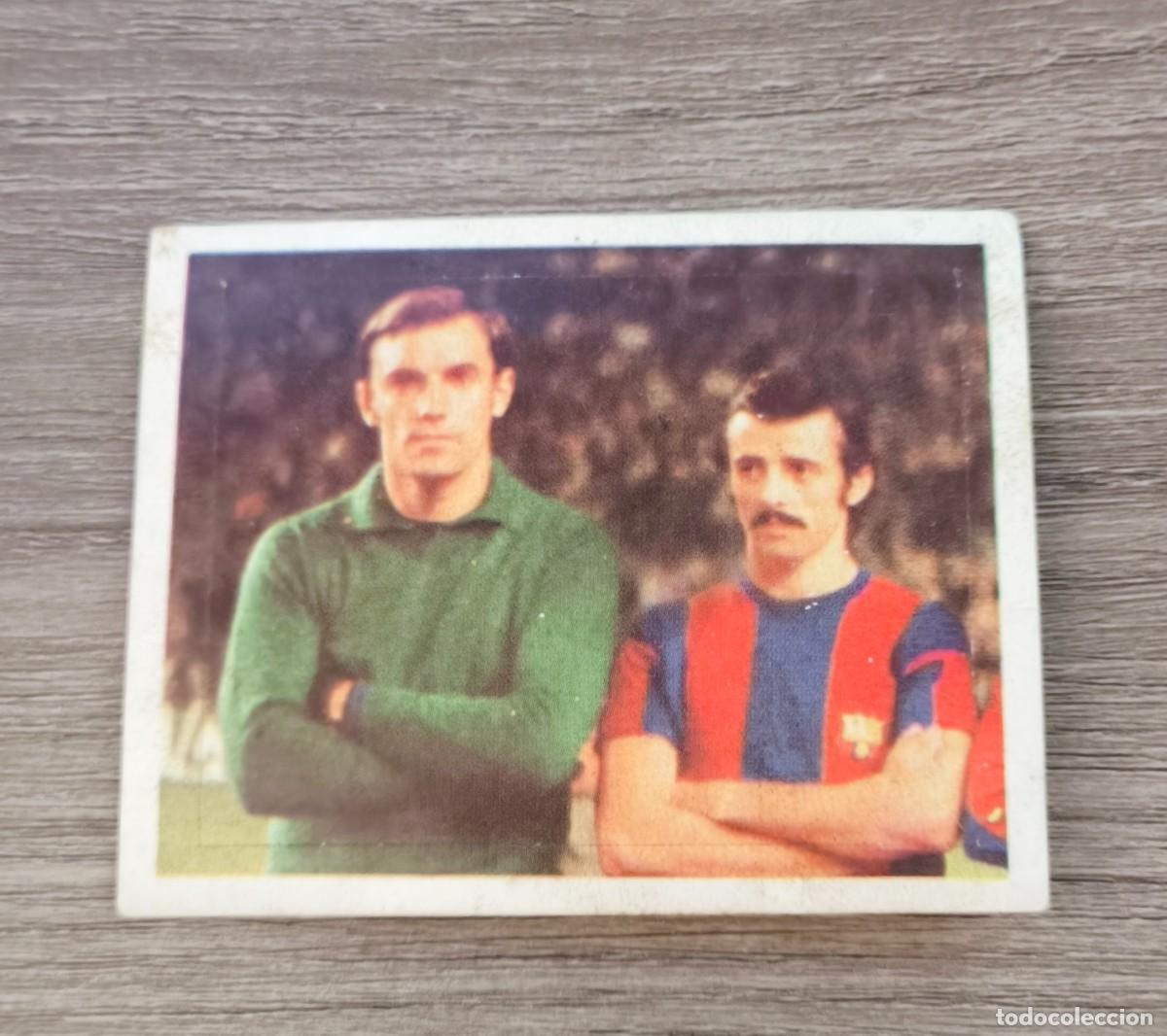 Cromos de F&uacute;tbol: CROMO ESTE - ESCUDOS Y EQUIPOS - BARCELONA - 16 - ARTOLA Y DE LA CRUZ