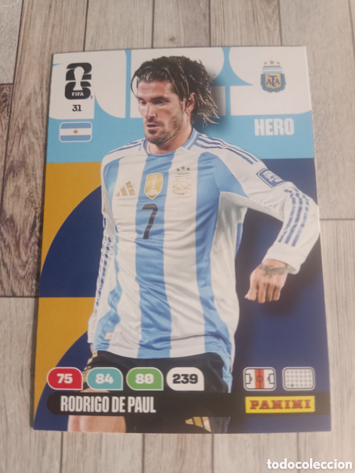Cromos de F&uacute;tbol: 31 RODRIGO DE PAUL ARGENTINA HERO ADRENALYN XL MUNDIAL FIFA WORLD CUP 2026 PANINI