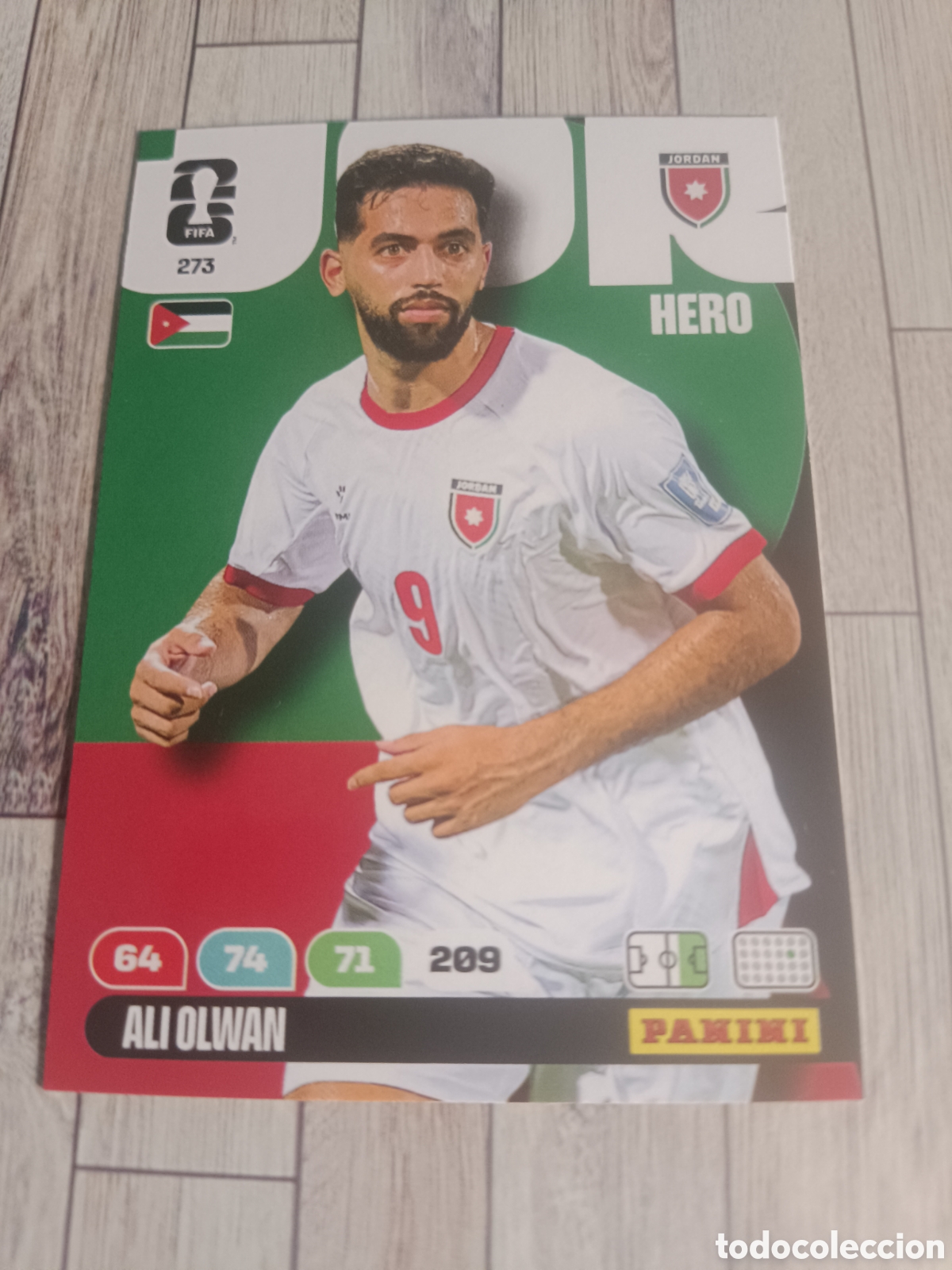 Cromos de F&uacute;tbol: 273 ALI OLWAN JORDANIA HERO ADRENALYN XL MUNDIAL FIFA WORLD CUP 2026 PANINI