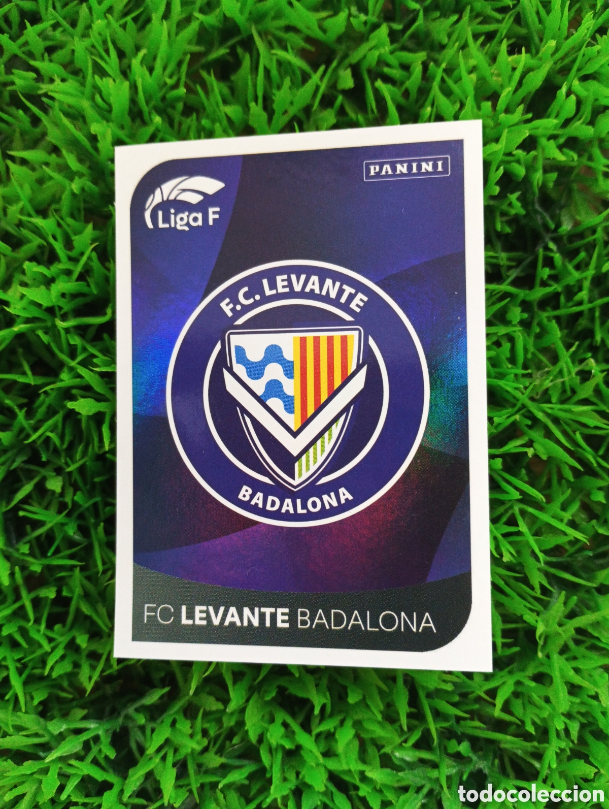 Figurine di Calcio: Escudo Levante Badalona Liga Femenina 24-25 # 182