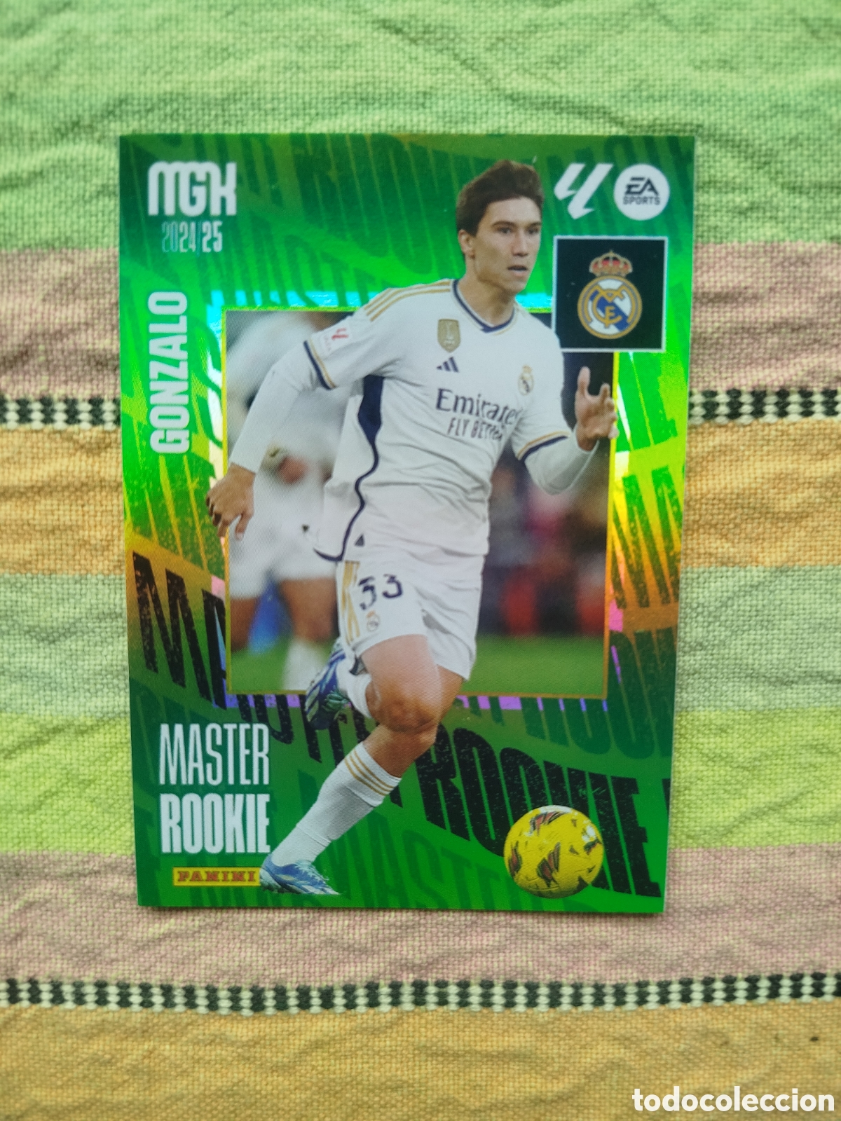 Cromos de F&uacute;tbol: M&aacute;ster Rookie Gonzalo Real Madrid Megacracks 24-25