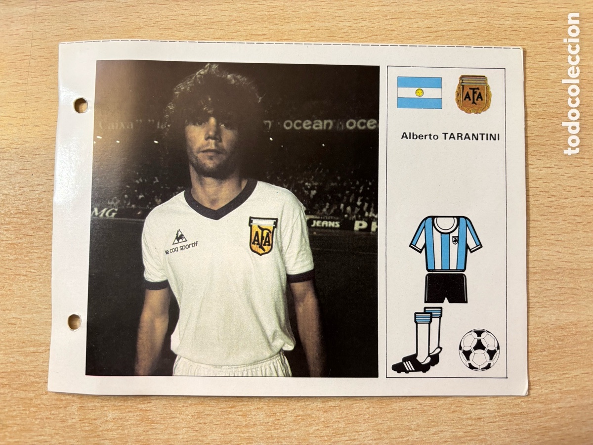 Cromos de F&uacute;tbol: # 15 Alberto Tarantini Argentina Las Estrellas del Mundial 82, mide 18x14 cm.