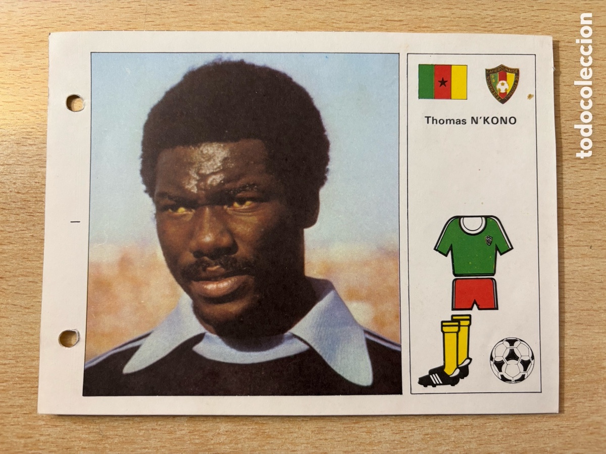Cromos de F&uacute;tbol: # 40 N&rsquo;Kono Camer&uacute;n Las Estrellas del Mundial 82, mide 18x14 cm.