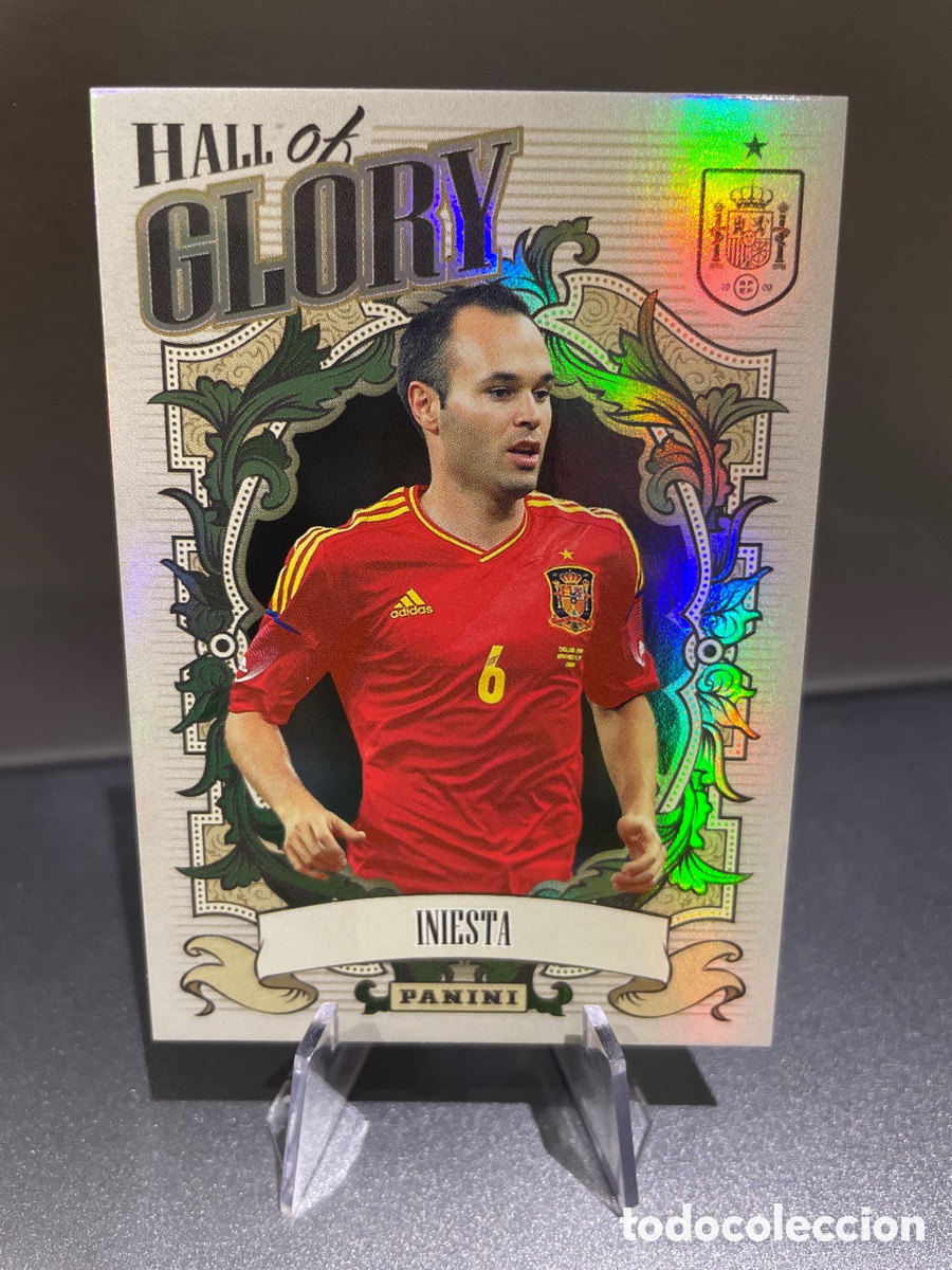 Figurine di Calcio: Iniesta HG8 Hall Of Glory Divino Panini Tribute Seleccion Espa&ntilde;ola 2010-2026 Vamos Campeones