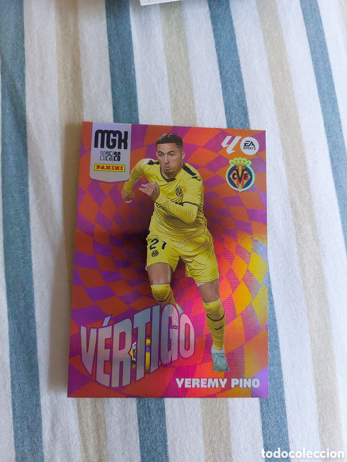 Cromos de F&uacute;tbol: 387 YEREMI PINO VILLARREAL CF VERTIGO FICHAS ALBUM MEGACRACKS 2025 2026 MGK 25 26