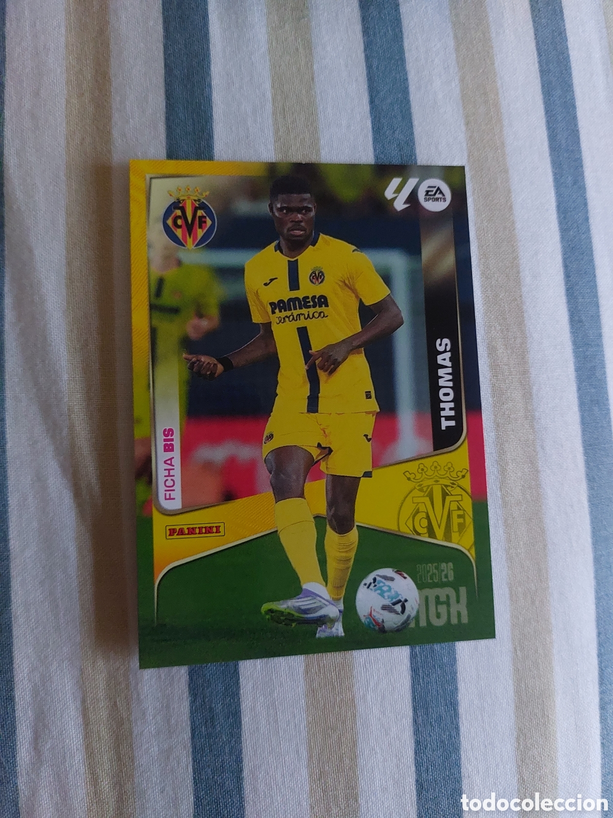 Cromos de F&uacute;tbol: 372 BIS THOMAS VILLARREAL CF FICHAS ALBUM MEGACRACKS 2025 2026 MGK 25 26