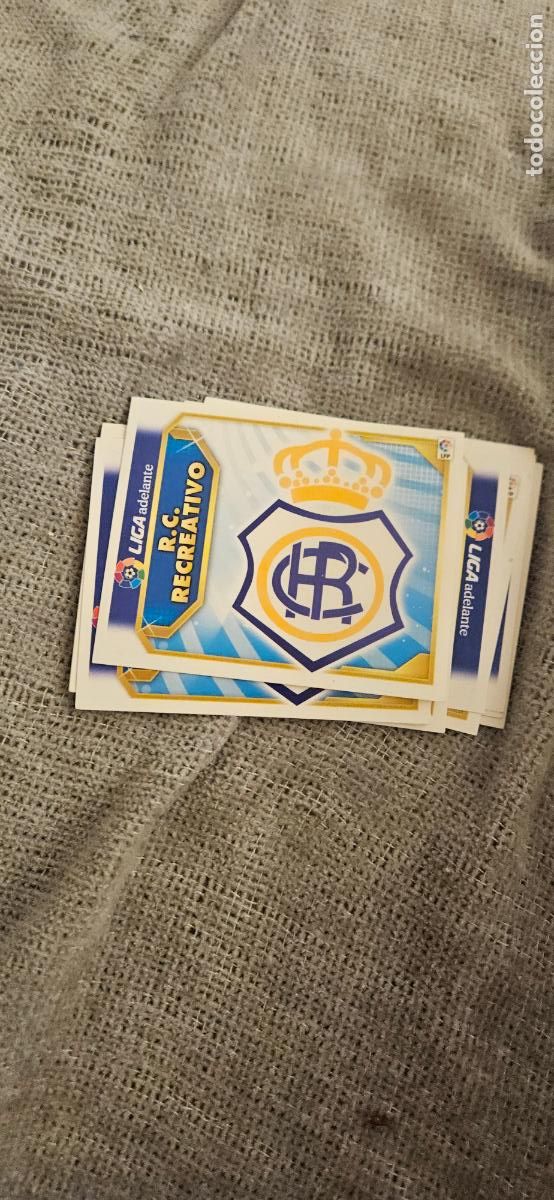 Cartes &agrave; collectionner de Football: recreativo escudo 2011 2012 11 12 sin pegar trading card