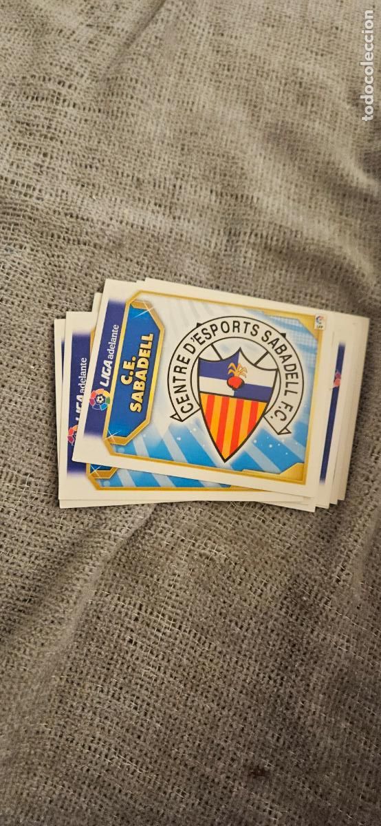 Cromos de Futebol: escudo sabadell este 2011 2012 11 12 sin pegar trading card