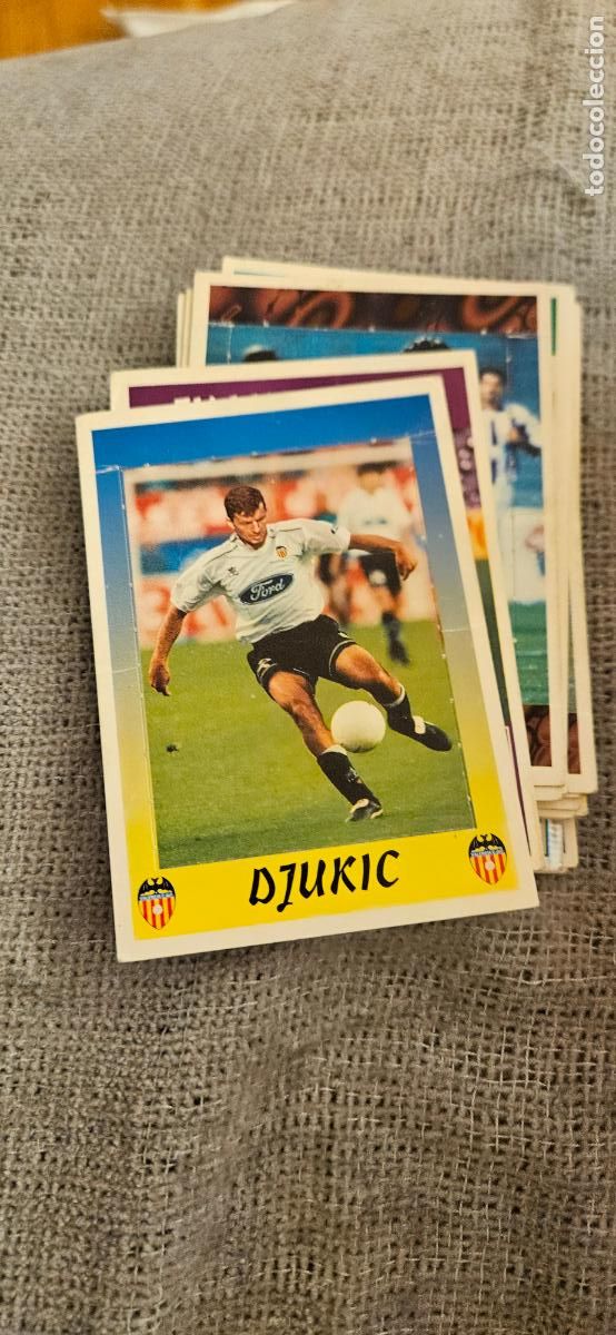 Cartes &agrave; collectionner de Football: valencia djukic 131a panini 1997 1998 97 98 pop up dificil trading card