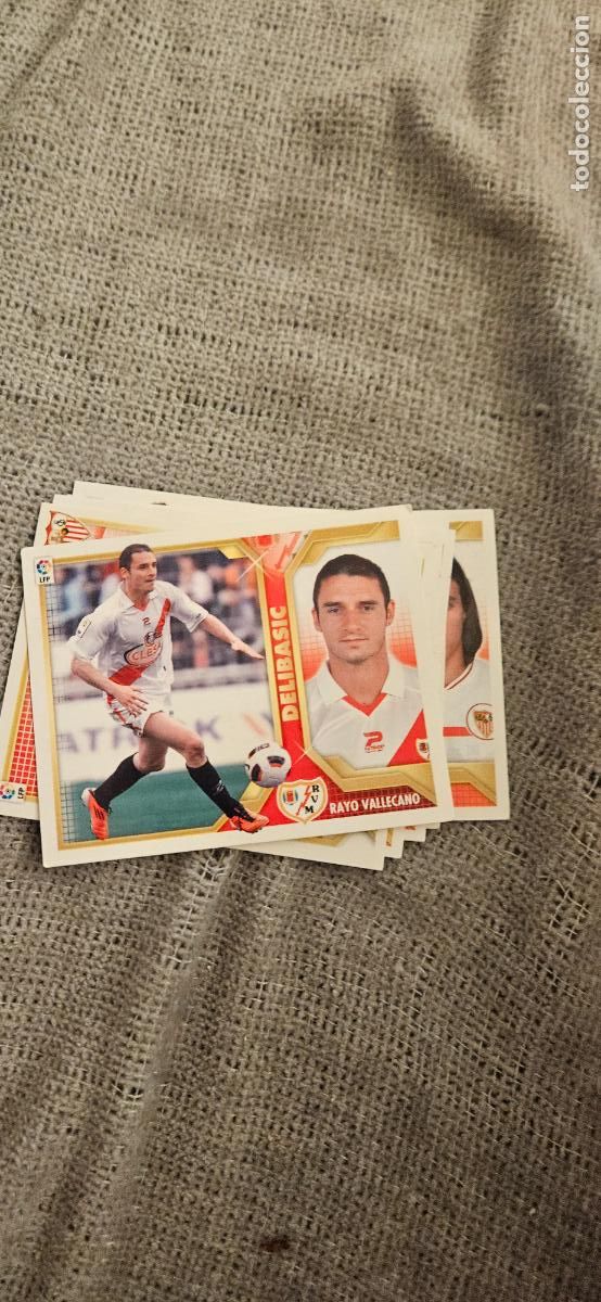 Football Stickers: rayo vallecano delibasic este 2011 2012 11 12 sin pegar trading card