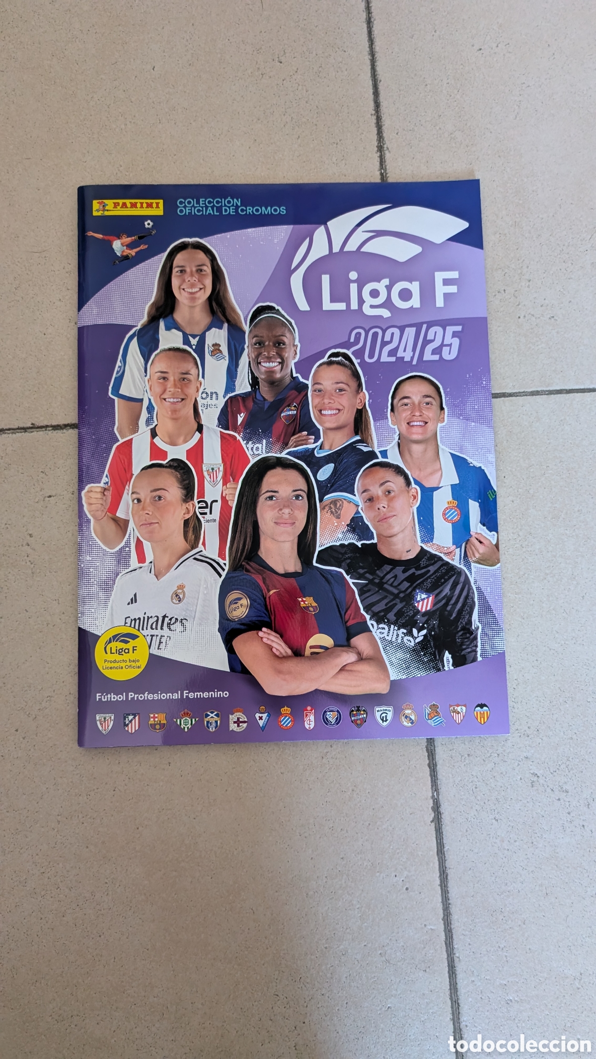 Cromos de F&uacute;tbol: ALBUM PLANCHA VACIO LIGA F FEMENINO 2024/2025 24 25 NUNCA TUVO CROMOS PEGADOS