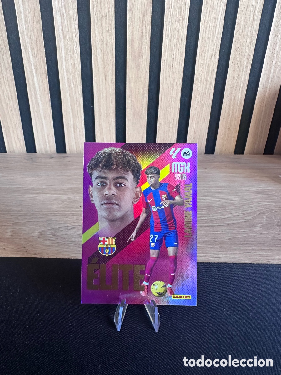 Figurine di Calcio: Lamine yamal megacracks 24/25 &Eacute;LITE