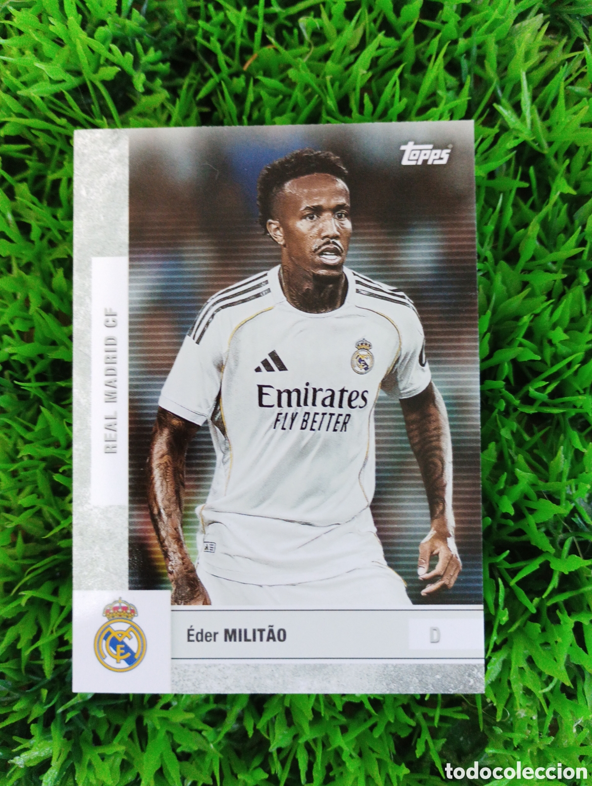 Cromos de F&uacute;tbol: Militao Real Madrid Team Set 25-26 # 8