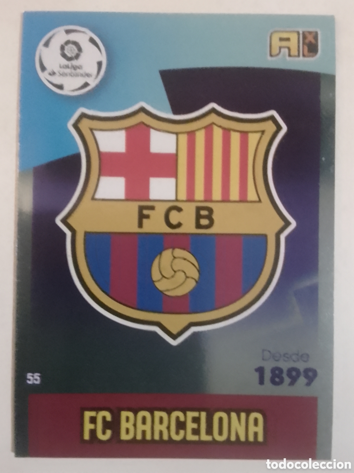 Cromos de F&uacute;tbol: Adrenalyn XL 2020-21 n&deg; 55 escudo Barcelona.