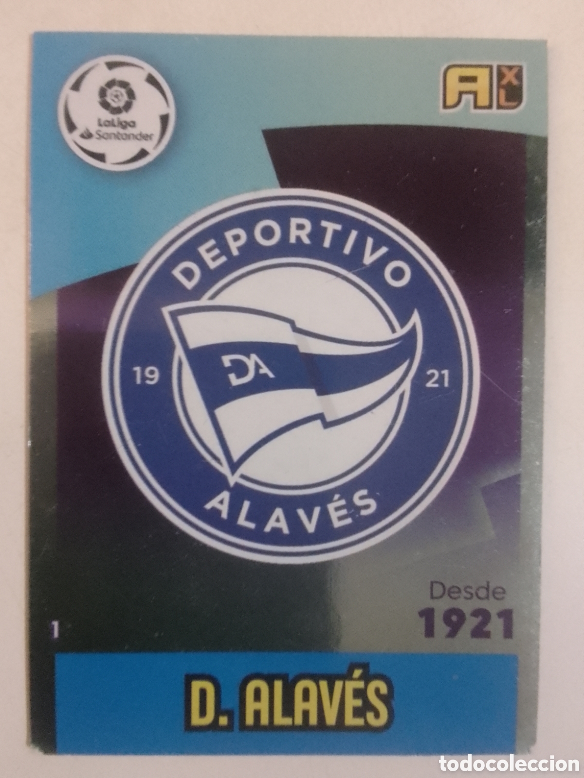 Cromos de F&uacute;tbol: Adrenalyn XL 2020-21 n&deg; 1 escudo Alav&eacute;s.