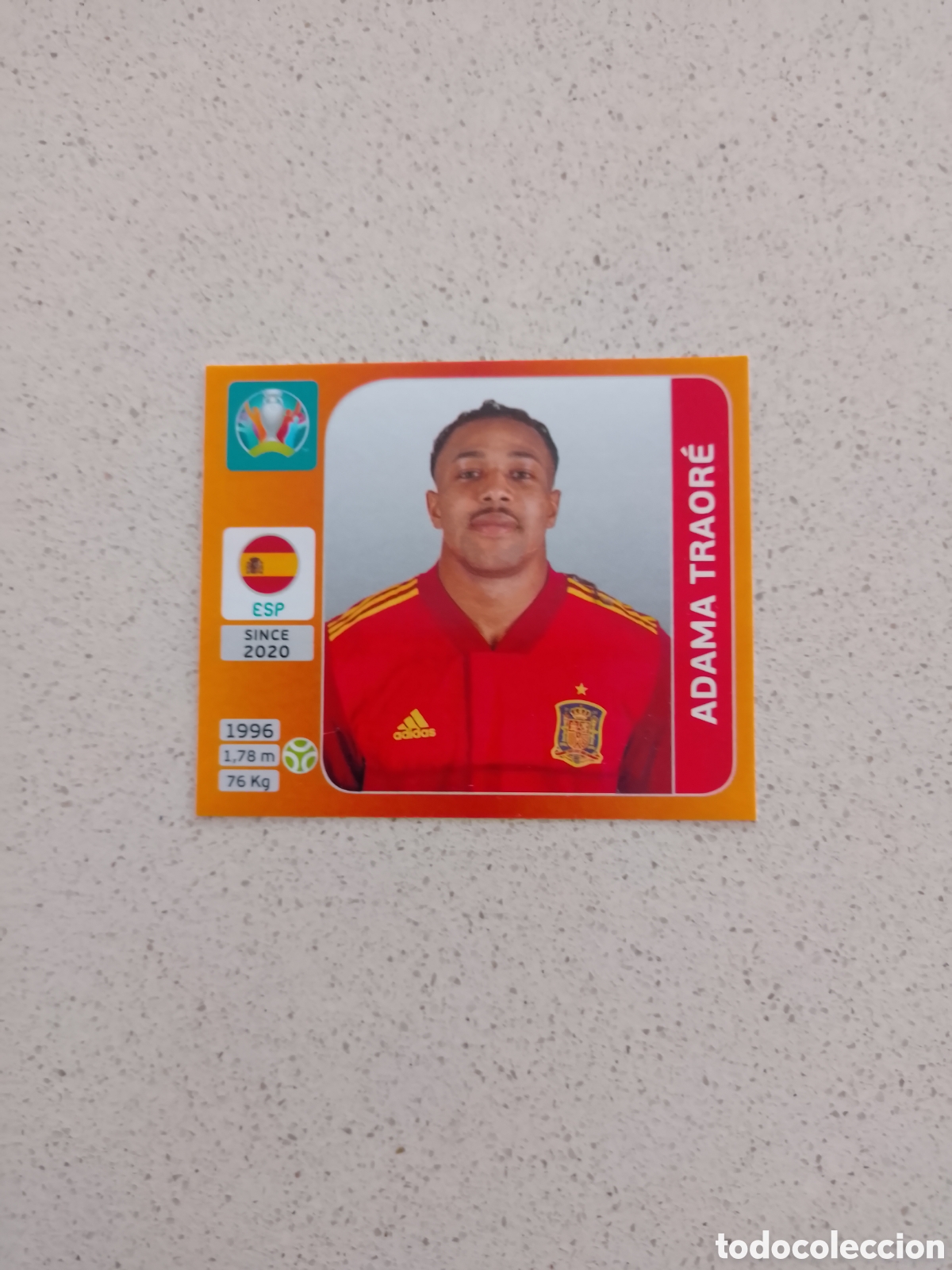 Cromos de Futebol: CROMO ACTUALIZACI&Oacute;N N&Uacute;MERO A8 ADAMA TRAOR&Eacute; ESPA&Ntilde;A EUROCOPA 2020. PANINI.