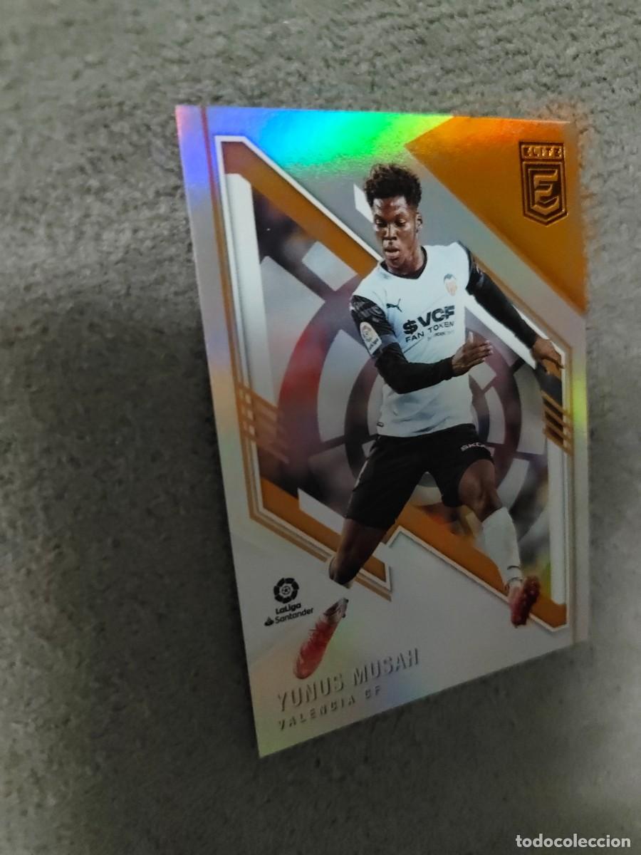 Cartes &agrave; collectionner de Football: 166 DONRUSS ELITE 21 22 YUNUS MUSAH VALENCIA BASE CARD LA LIGA PANINI 2021 2022