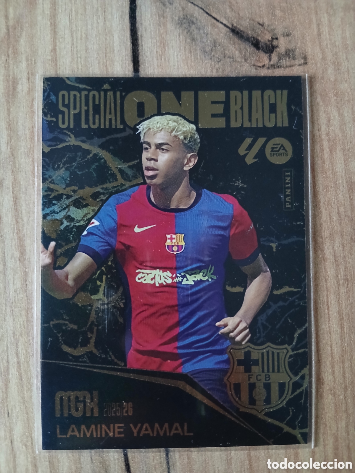 Cromos de F&uacute;tbol: Lamine Yamal SPECIAL ONE BLACK 2025/2026