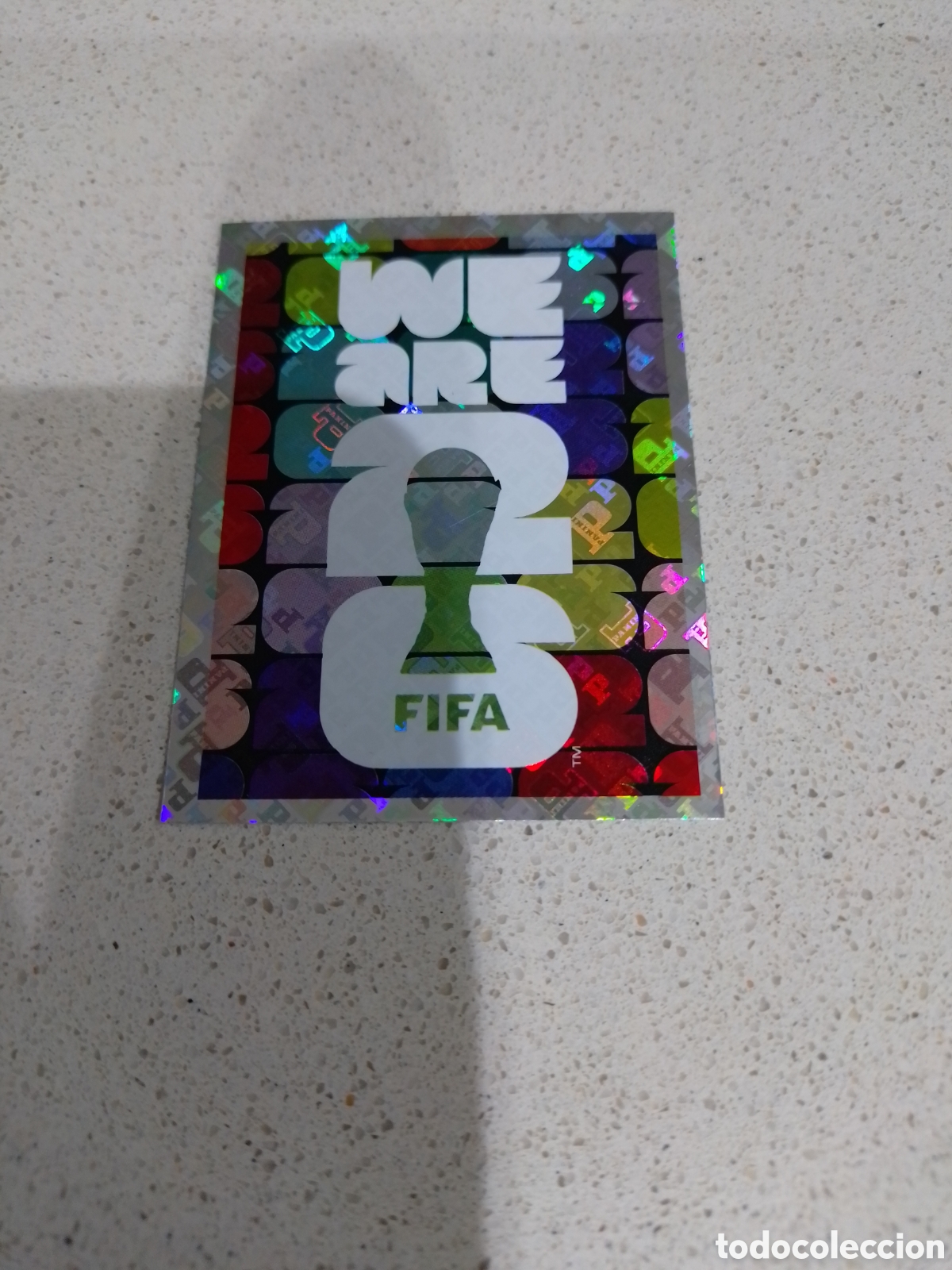 Cromos de F&uacute;tbol: CROMO N&Uacute;MERO FWC 4 LOGO FIFA. MUNDIAL 2026. PANINI.