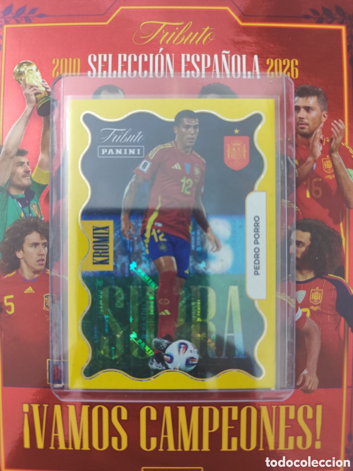 Figurine di Calcio: KROMIX PEDRO PORRO SELECCI&Oacute;N ESPA&Ntilde;OLA 2000 2026 PANINI TRIBUTO