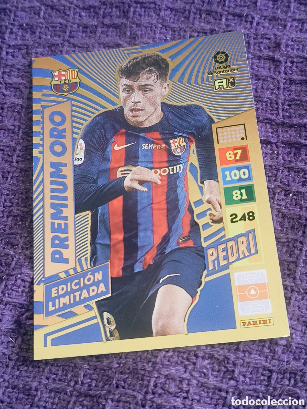 Figurine di Calcio: Pedri - Premium Oro Edici&oacute;n Limitada - Adrenalyn XL LaLiga Santander 2022-23 - Panini