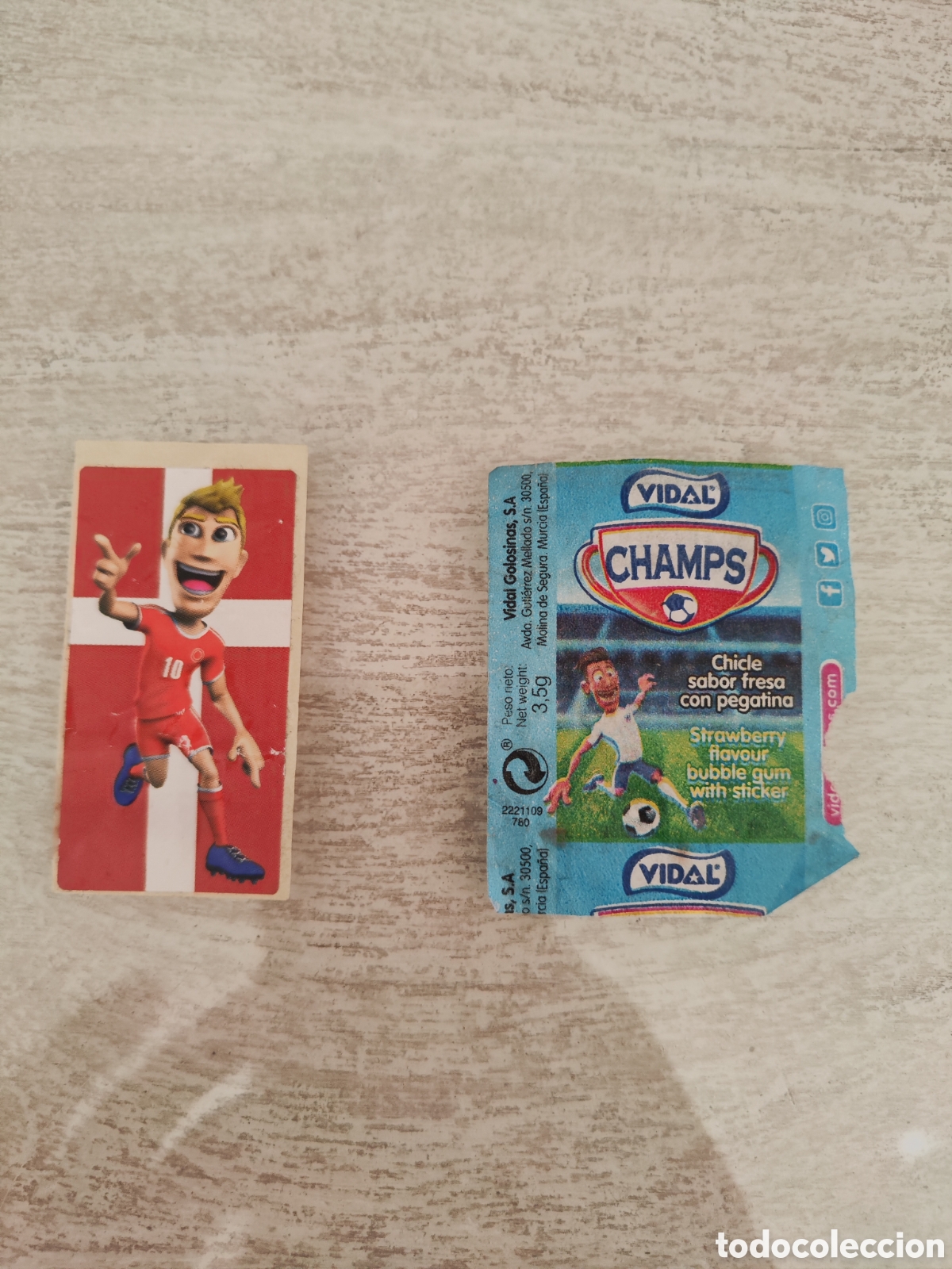 Cromos de f&uacute;tbol: Chicles Vidal champs Mundial Rusia 2018 envoltorio y pegatina dinamarca