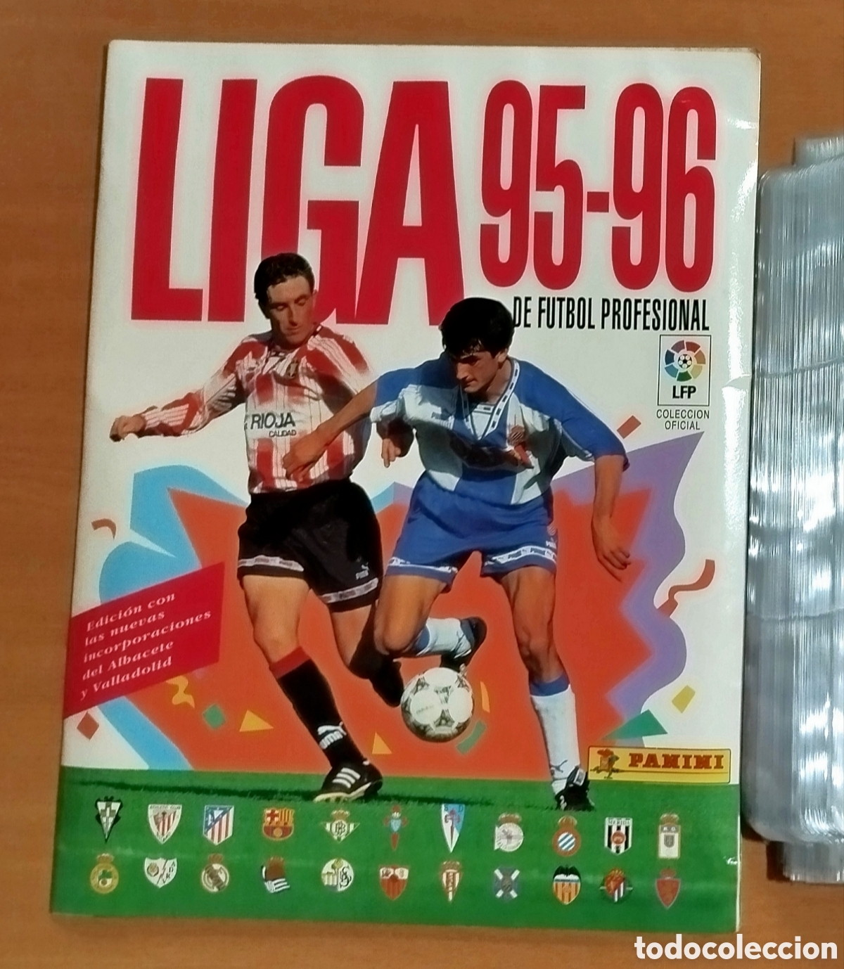 Figurine di Calcio: ALBUM DE CROMOS VAC&Iacute;O PLANCHA PANINI FUTBOL LIGA 95 96 1995 1996 EDICI&Oacute;N ALBACETE Y VALLADOLID