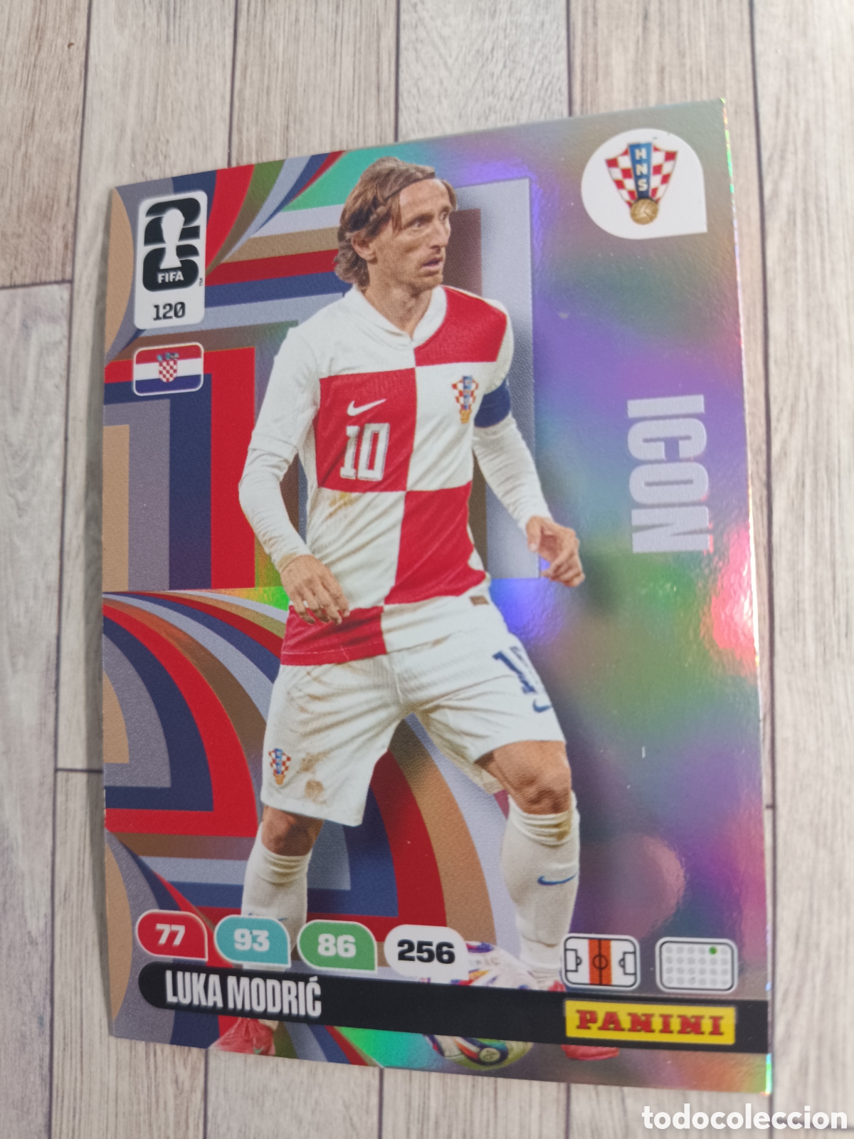 Football Stickers: 120 LUKA MODRIC CROACIA ICON ADRENALYN XL MUNDIAL FIFA WORLD CUP 2026 PANINI