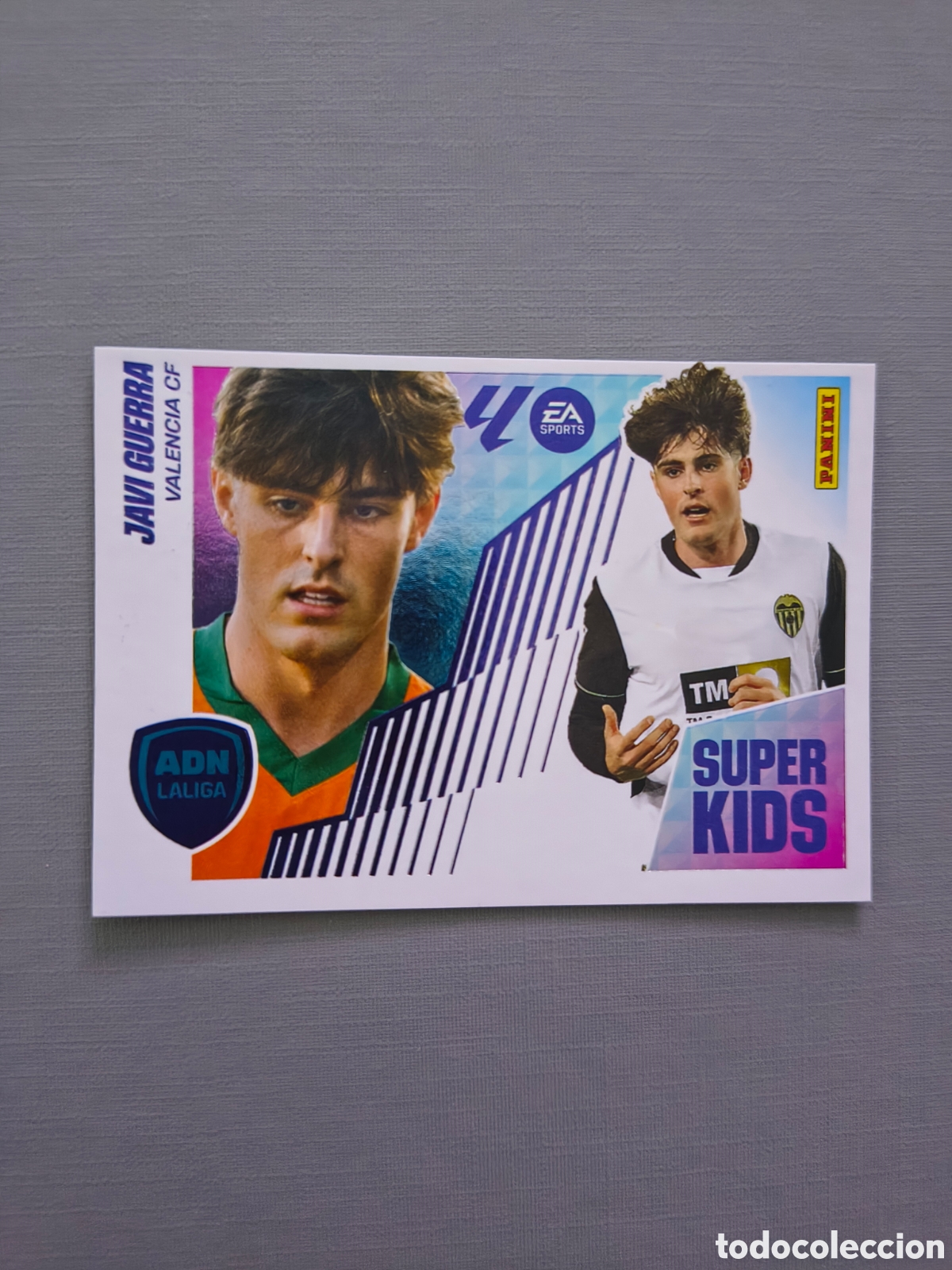 Cromos de F&uacute;tbol: LALIGA ESTE EA SPORTS 25 26 ALBUM PANINI ADN SUPER KIDS&nbsp; N 12 JAVI GUERRA VALENCIA&nbsp;