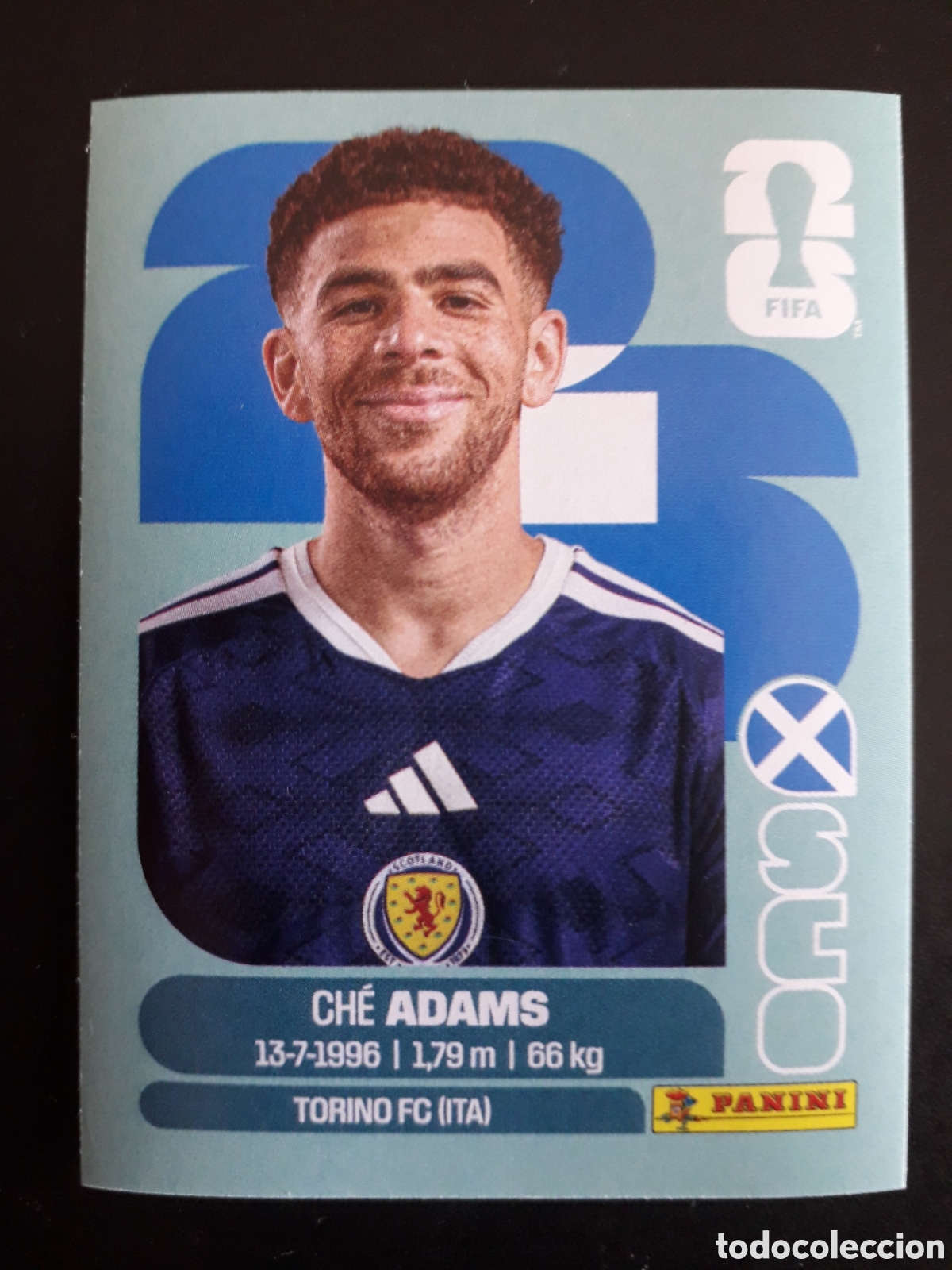 Football Stickers: ADAMS ESCOCIA SCO 19 MUNDIAL F&Uacute;TBOL 2026 FIFA WORLD CUP PANINI SIN PEGAR PEDIDO M&Iacute;NIMO 3&euro;.