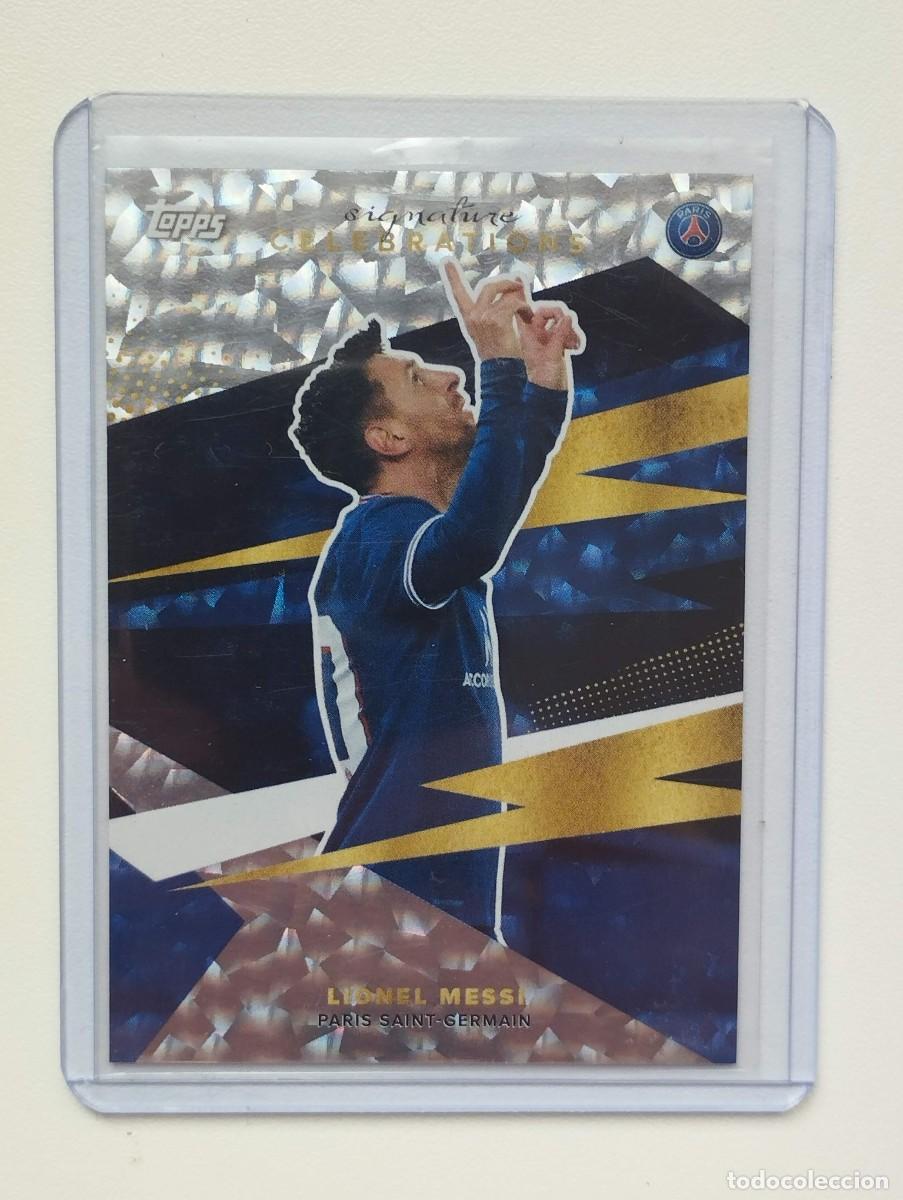 Cromos de Futebol: CROMO CARD TOPPS MESSI 31 SIGNATURE CELEBRATIONS PSG 2022 - PARALELA - INSERT - 750 GOLES