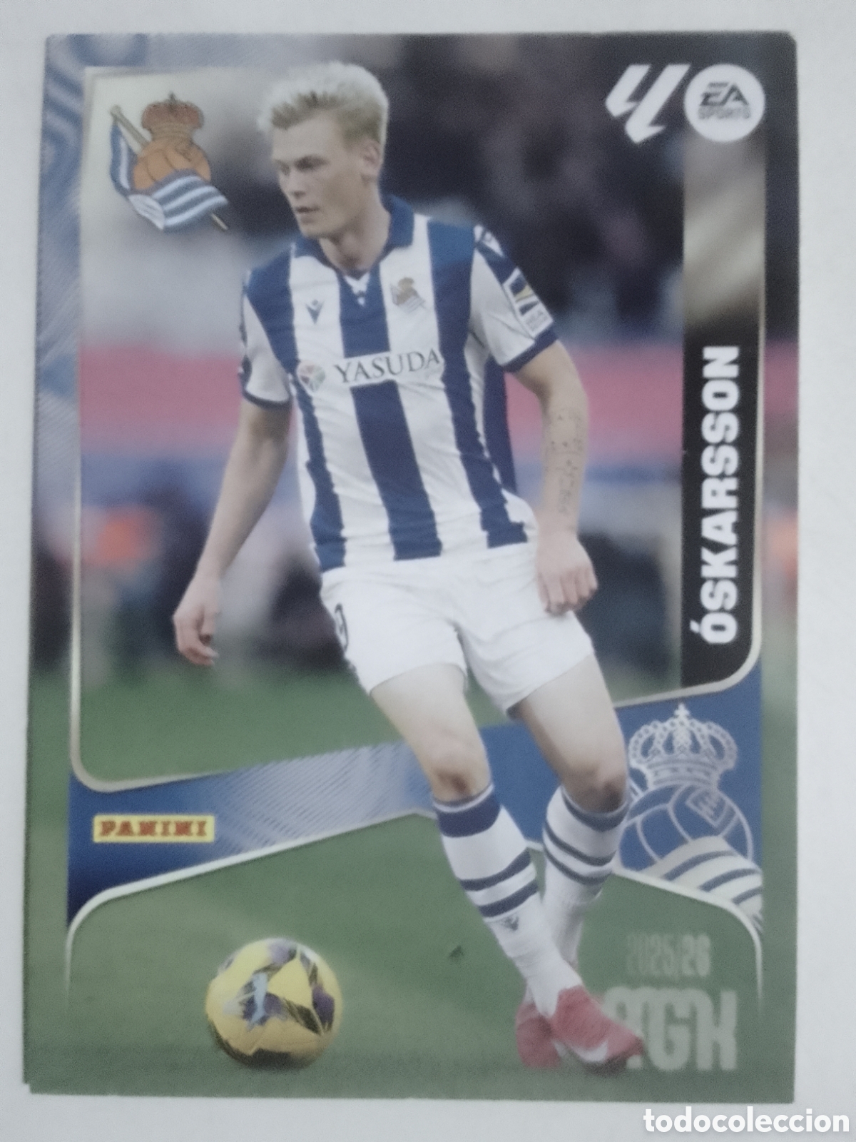 Cromos de F&uacute;tbol: Megacracks 2025/26 n&deg; 323 &Oacute;skarsson &bull; Real Sociedad.